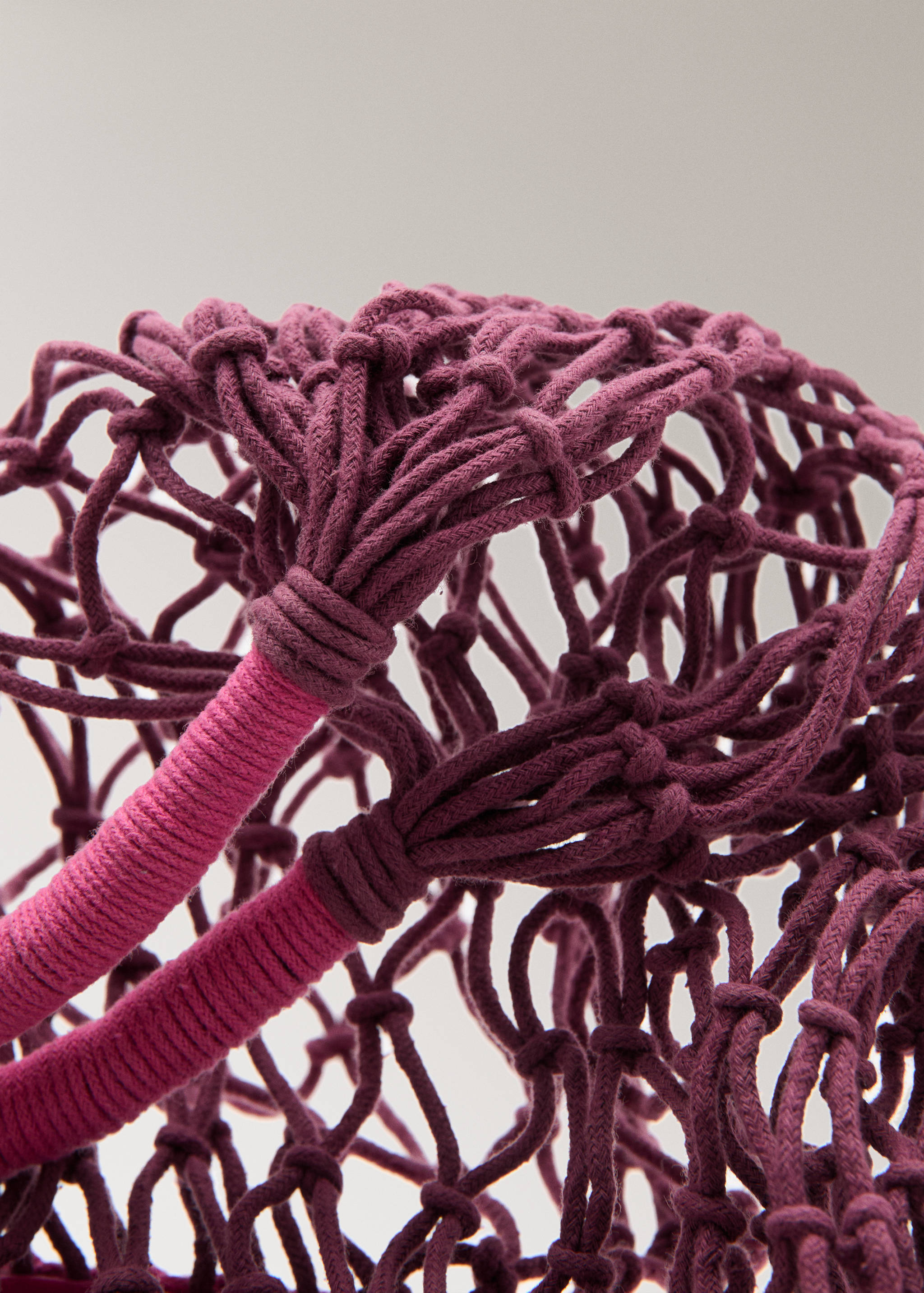 Cotton shoulder bag - Details of the article 1