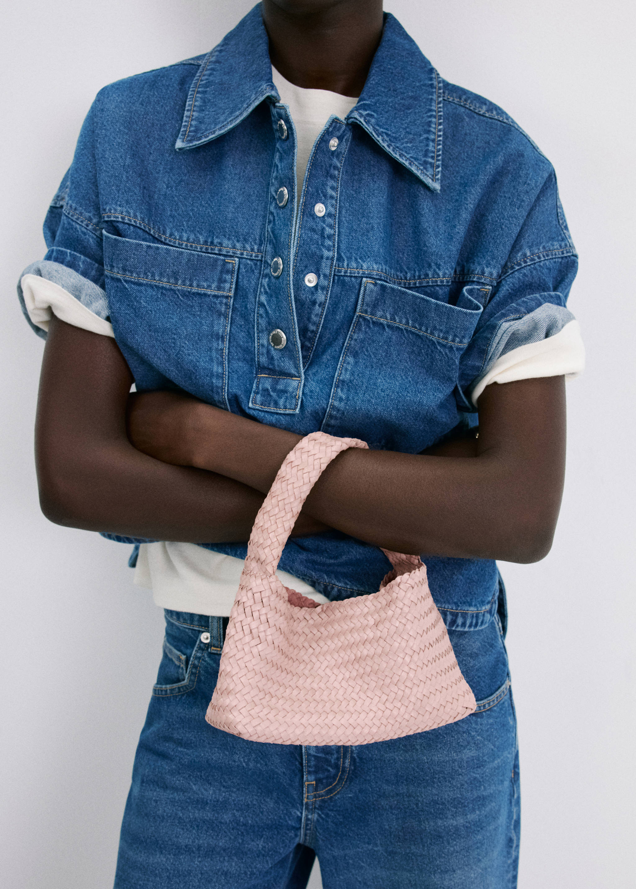 Braided leather handbag - General plane