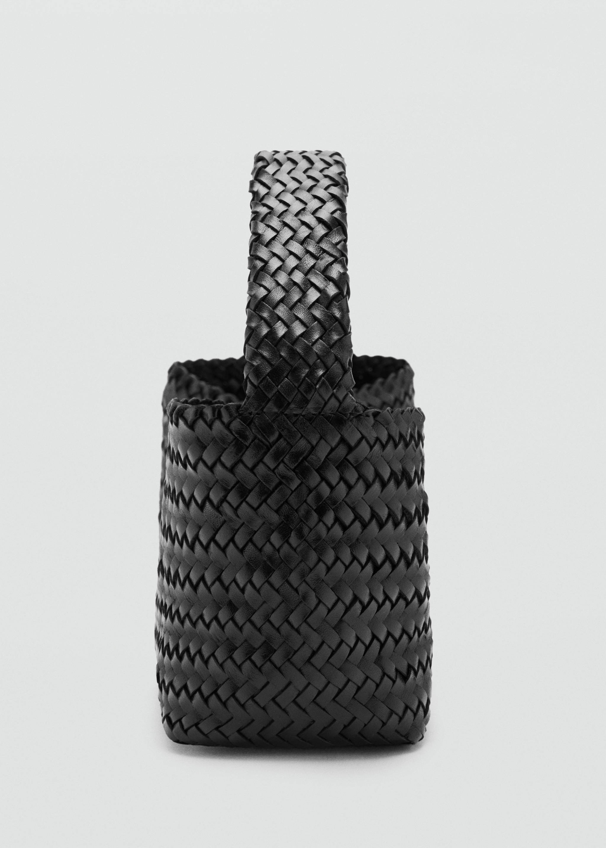 Braided leather handbag - Details of the article 1