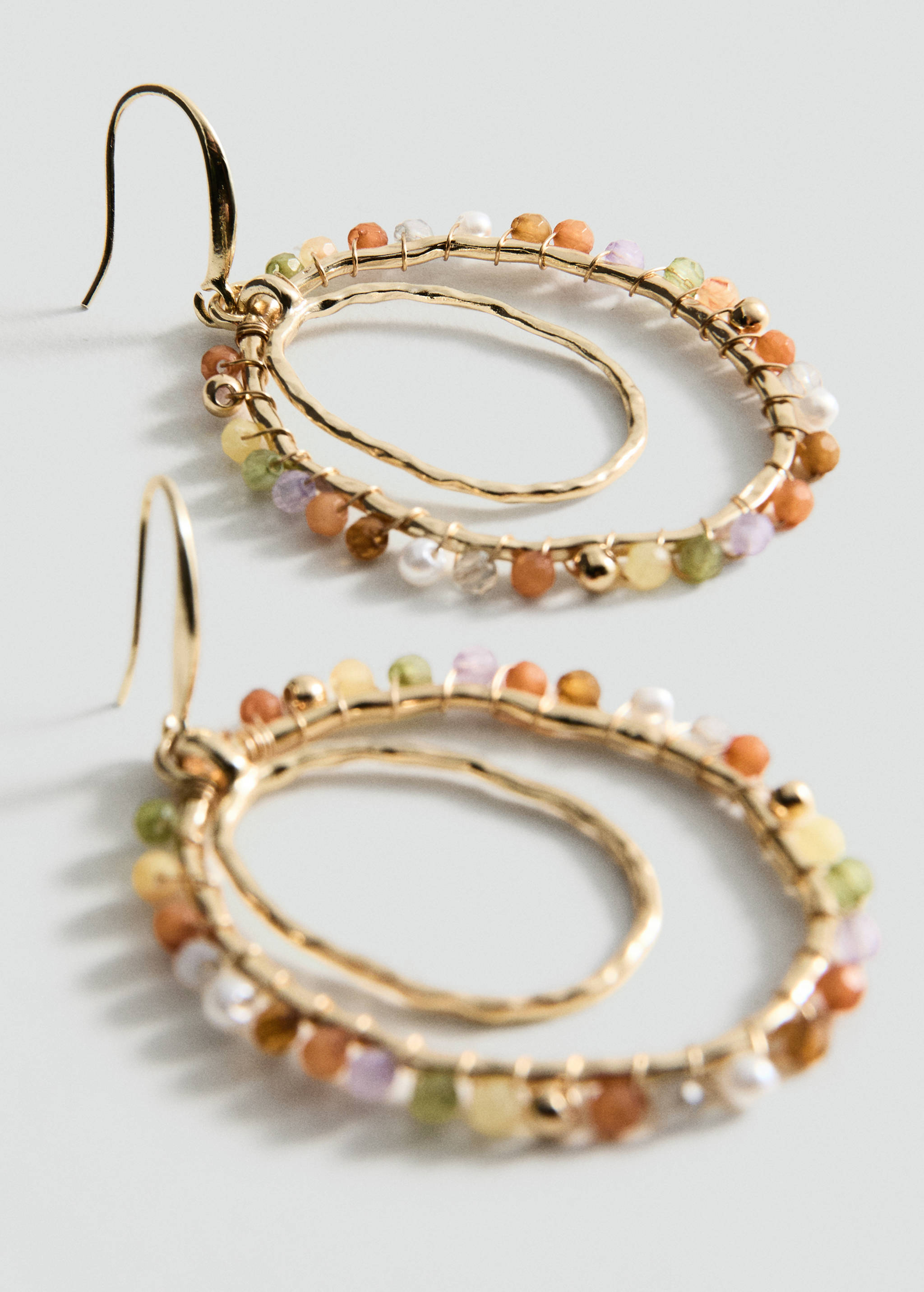 Bead hoop earrings - Details of the article 1