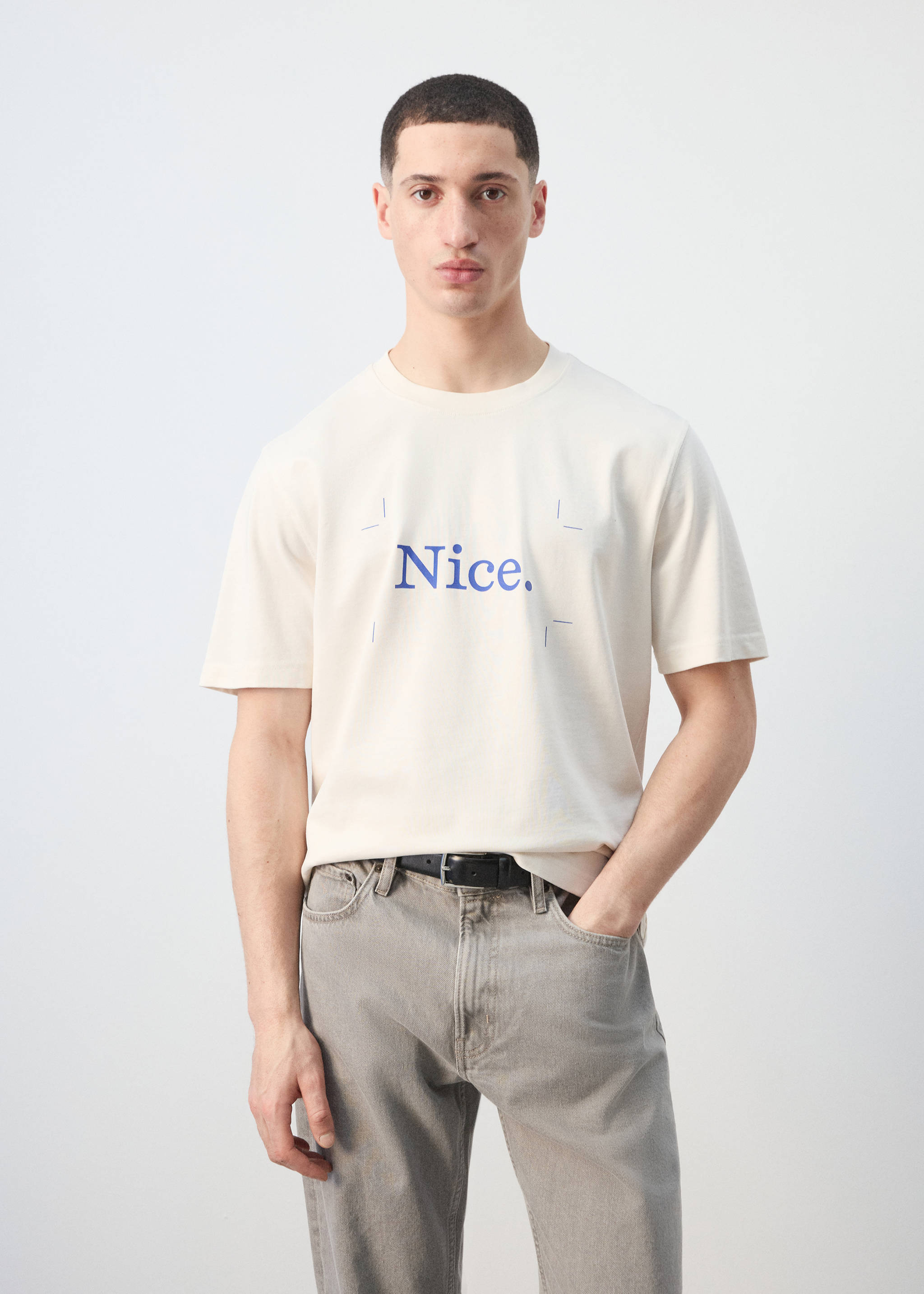 Футболка 100% хлопок с принтом - Средний план