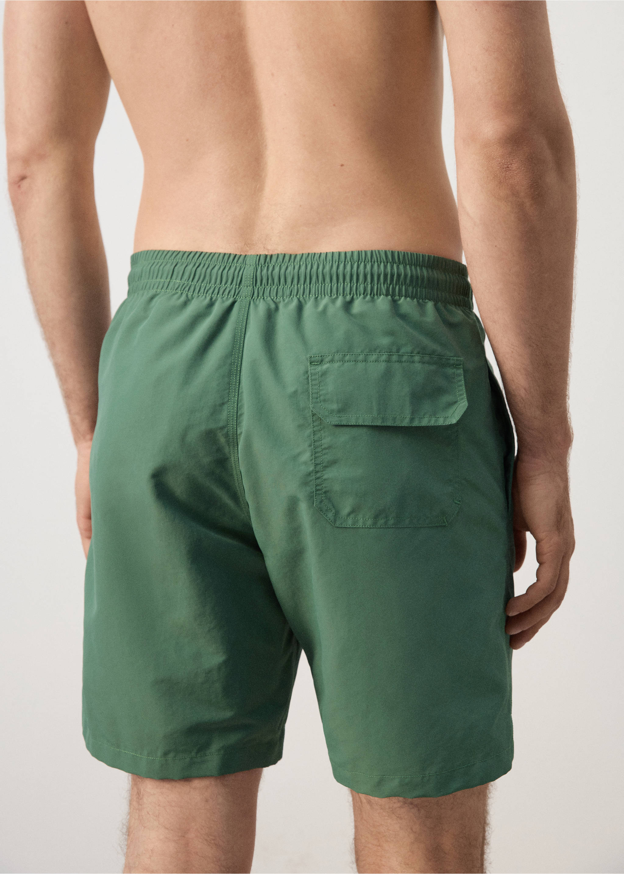 Basic-Badeshorts mit Kordelzug - Detail des Artikels 6, Khaki. Ref: 27026000-00.