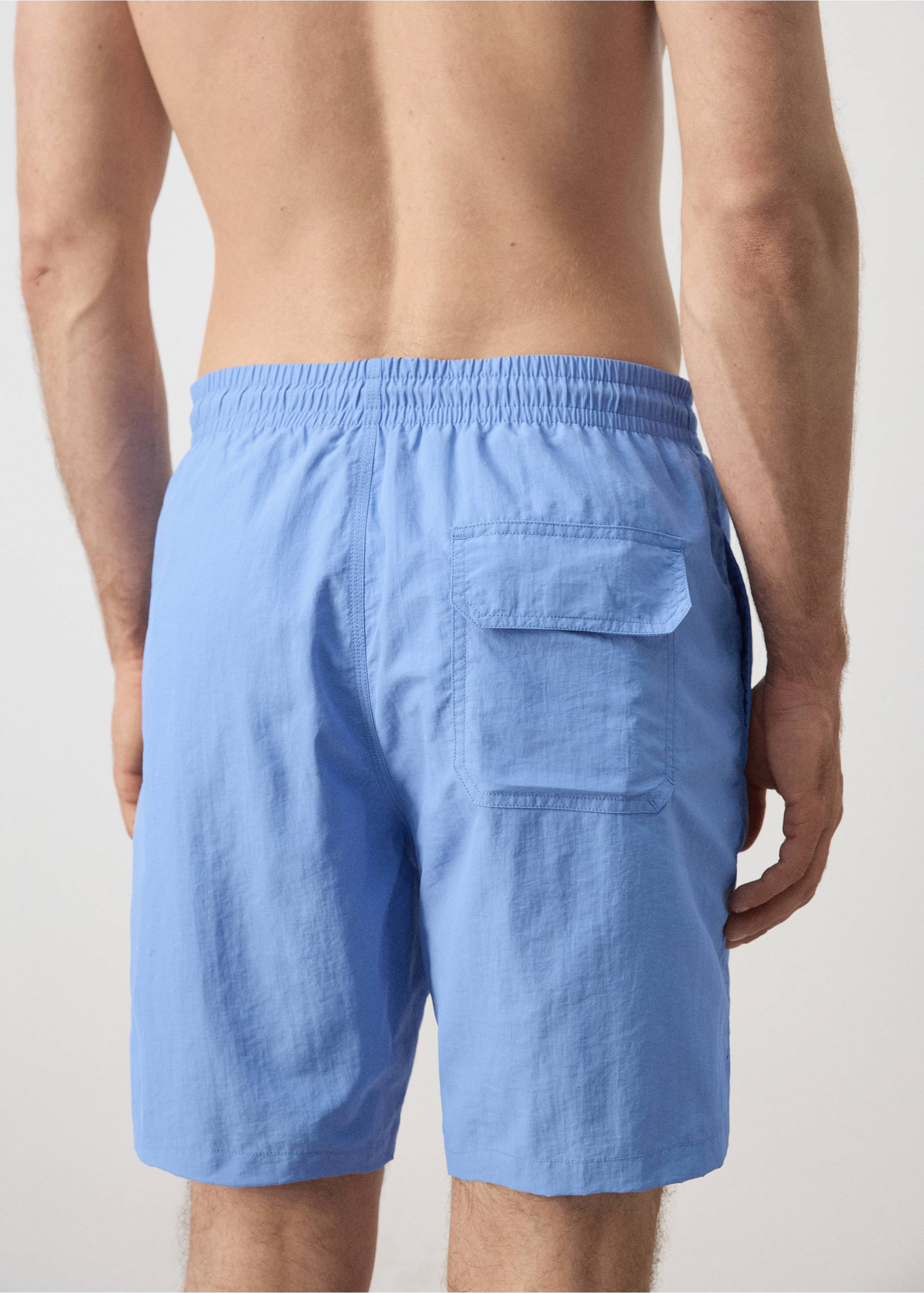 Basic-Badeshorts mit Kordelzug - Detail des Artikels 6, Porzellanblau. Ref: 27026000-00.