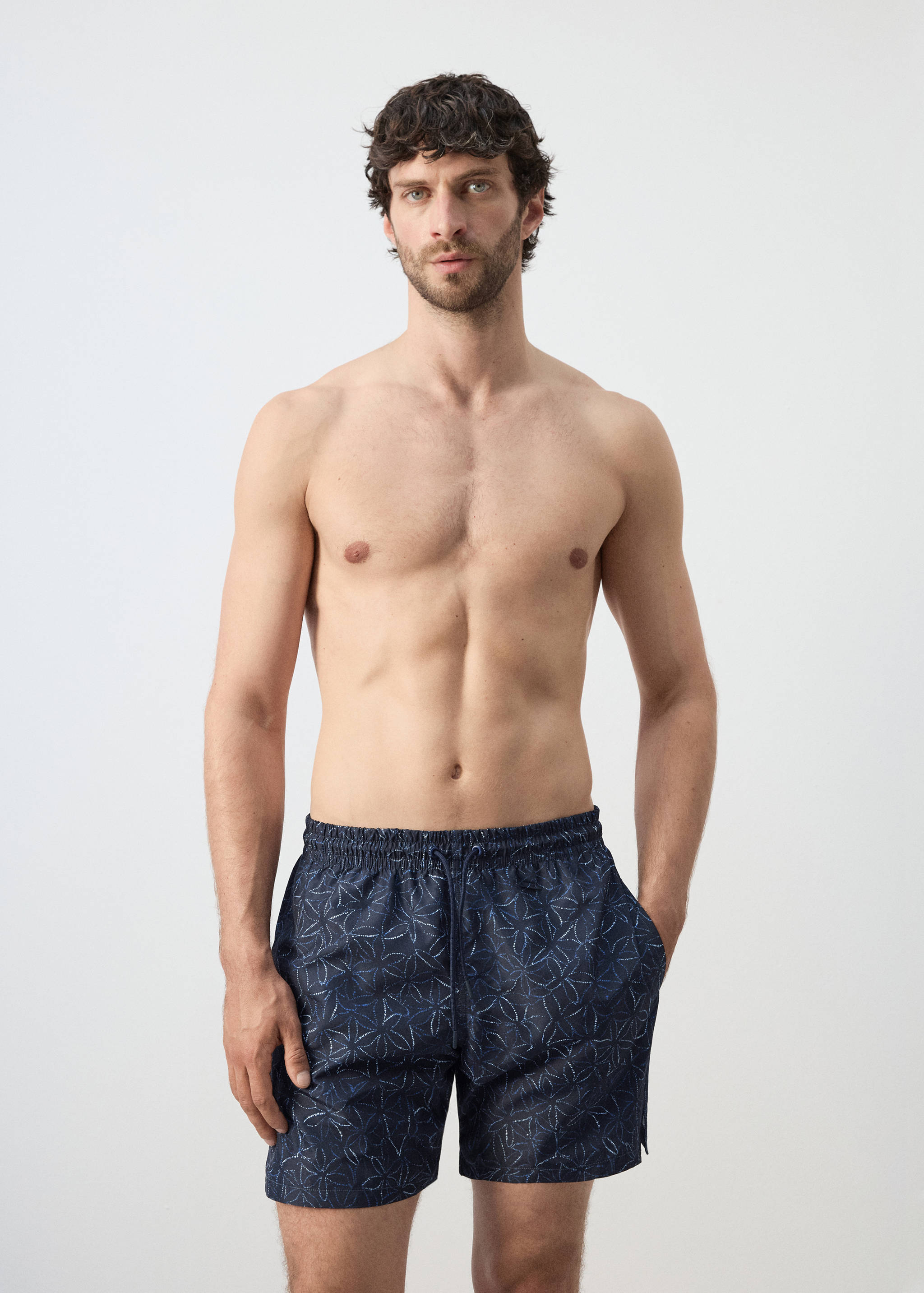 Плавательные шорты со шнурком и принтом - Средний план