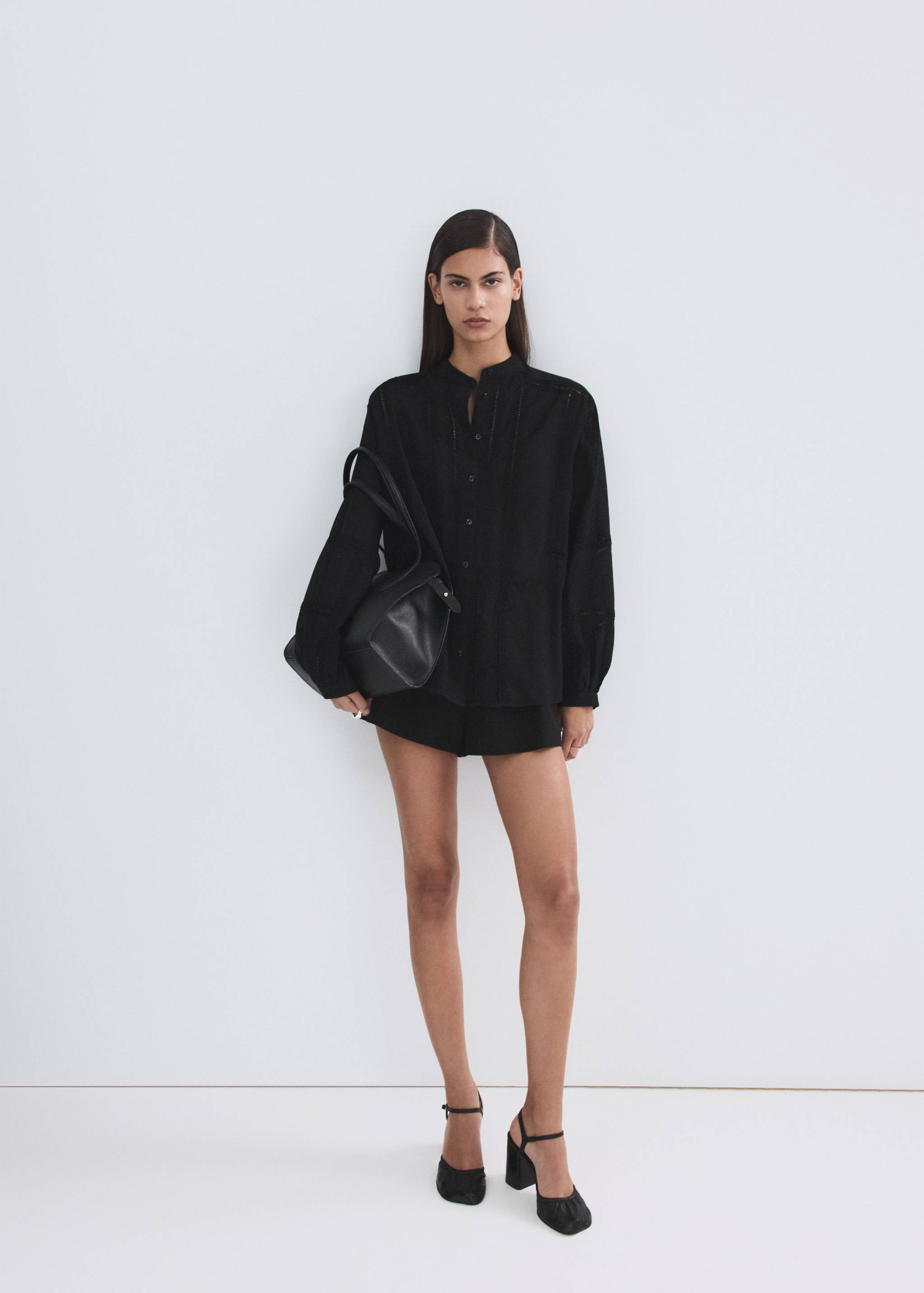 Embroidered openwork blouse - General plane