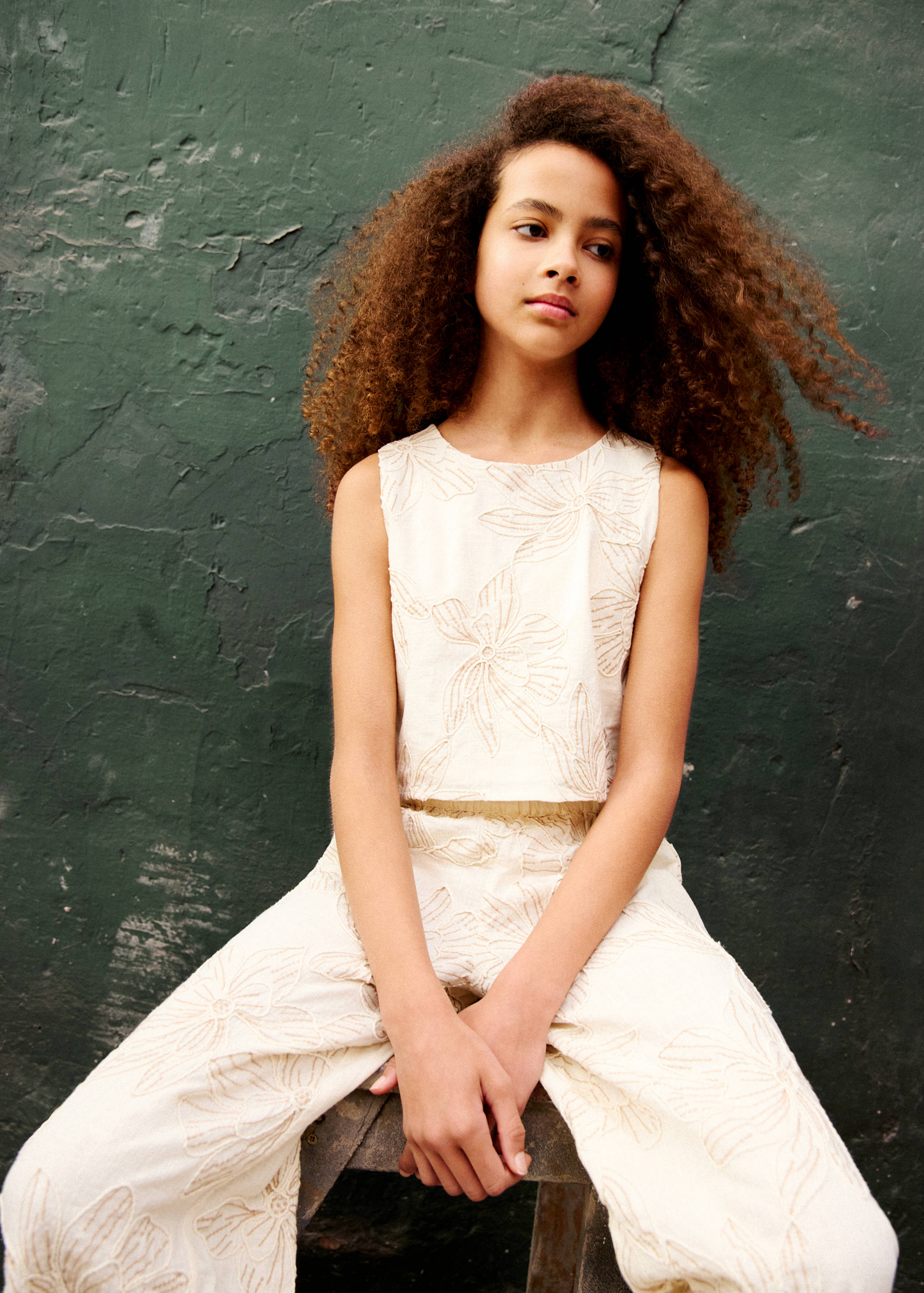 Blouse en coton fleurs brodées - Détail de l'article 6