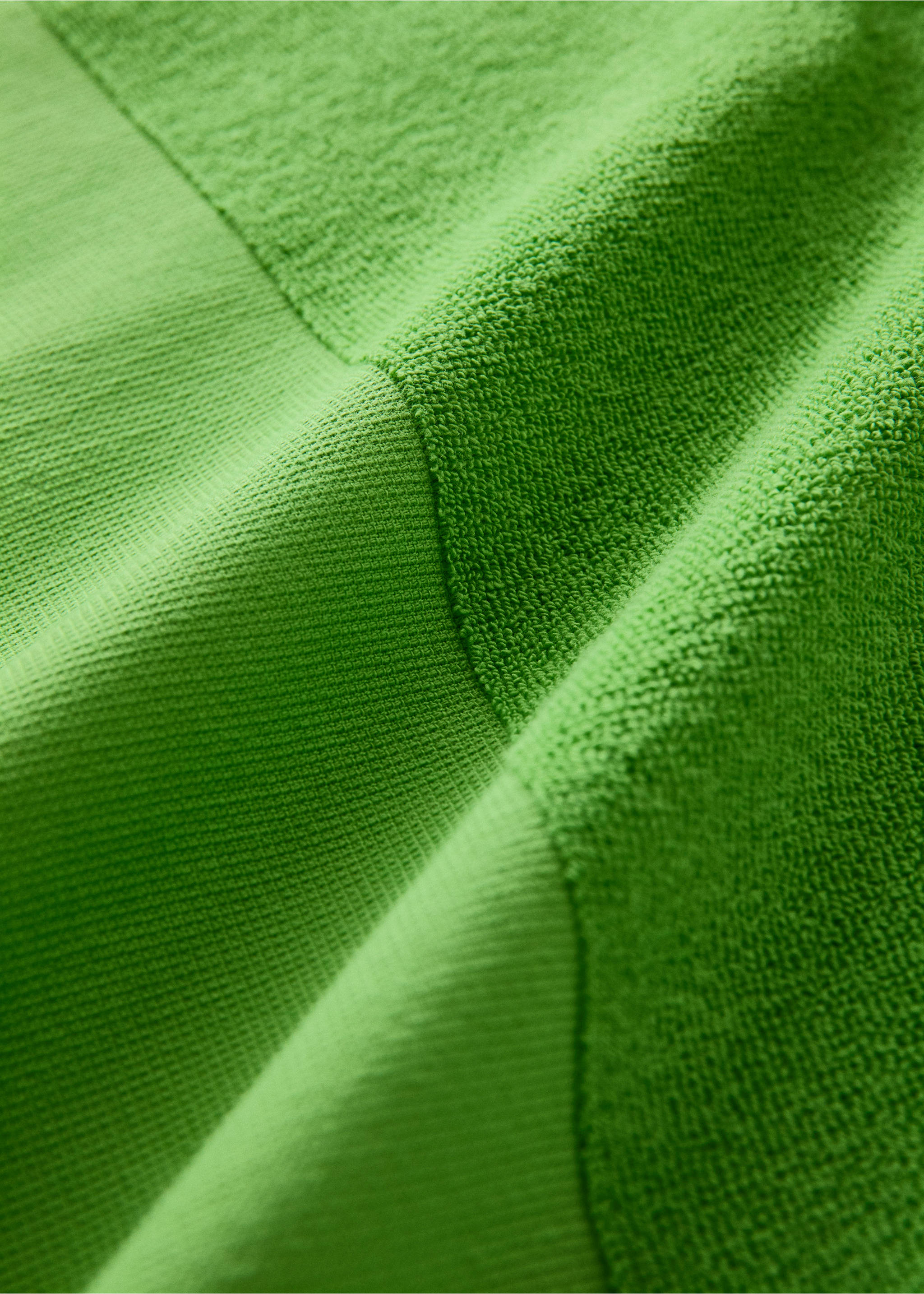 Ensfarget overdyed strandhåndkle med frynser - Artikkeldetalj 2, Grønt eple. Ref: 27026353-00.