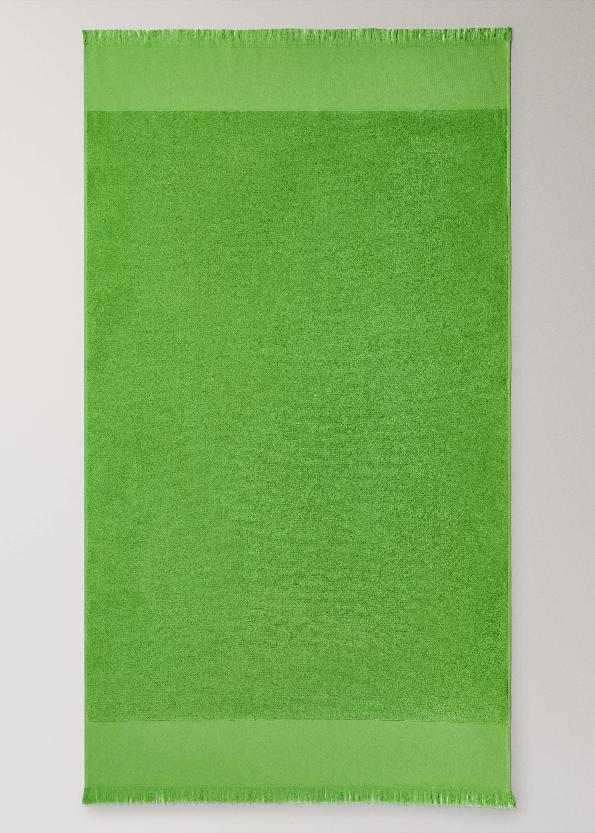 Ensfarget overdyed strandhåndkle med frynser - Artikkeldetalj 3, Grønt eple. Ref: 27026353-00.