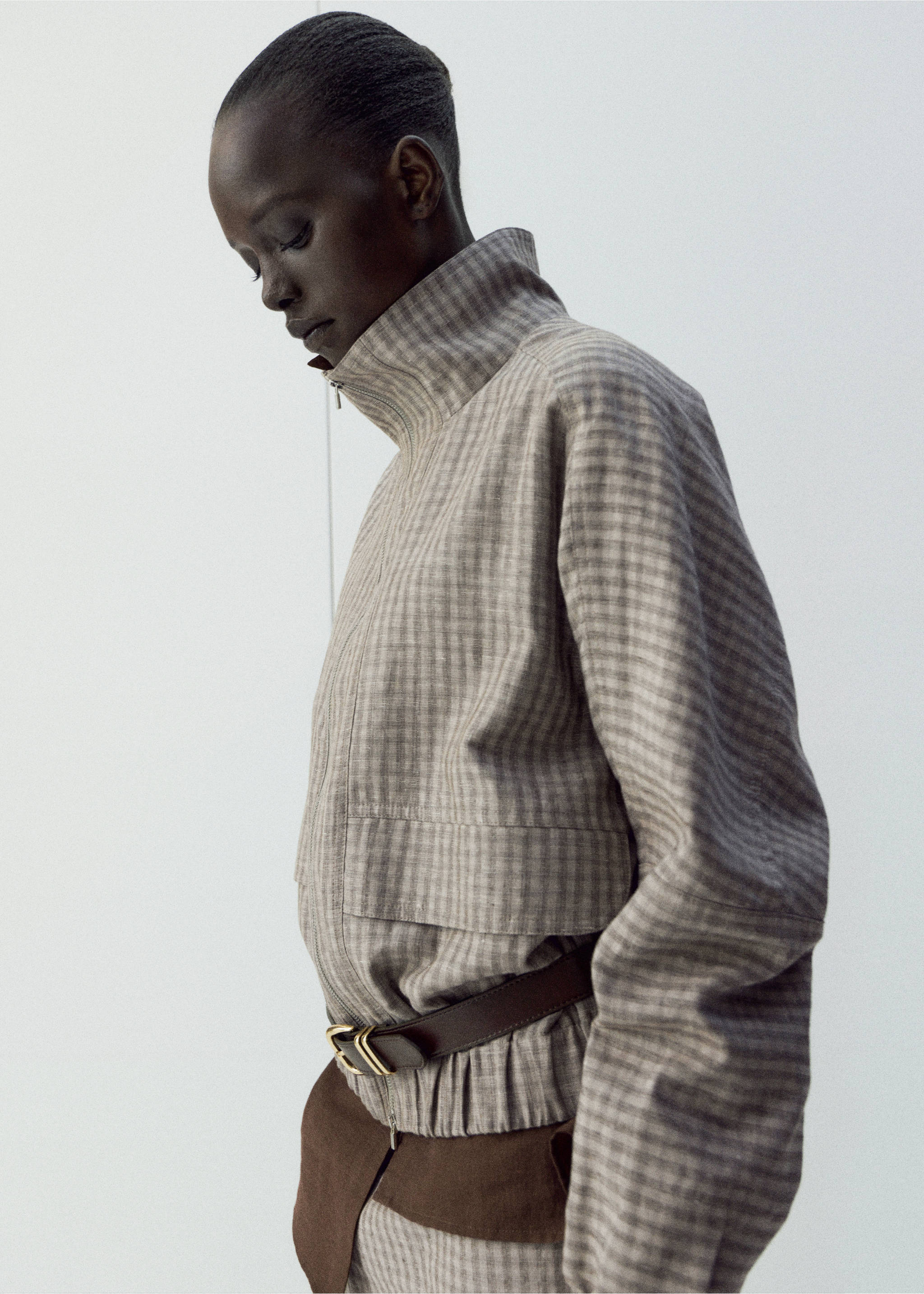 Checked bomber jacket - Details of the article 1, Light/Pastel Grey. Ref: 27026363-01.