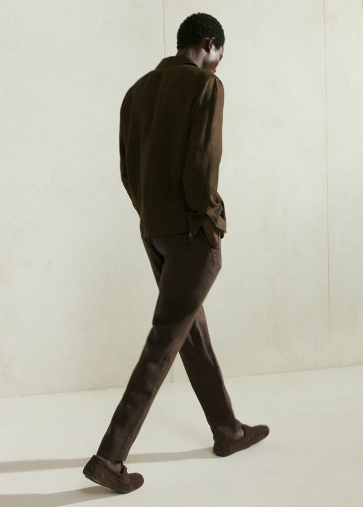 Slim-fit 100% linen trousers — Chocolate