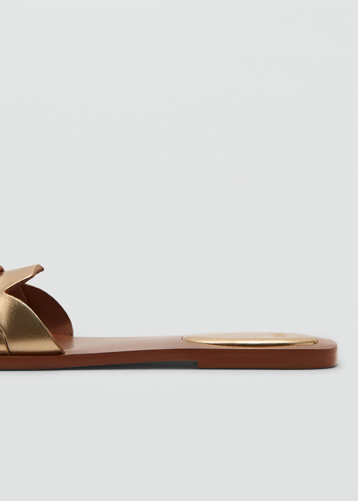 Leather straps sandals — Gold