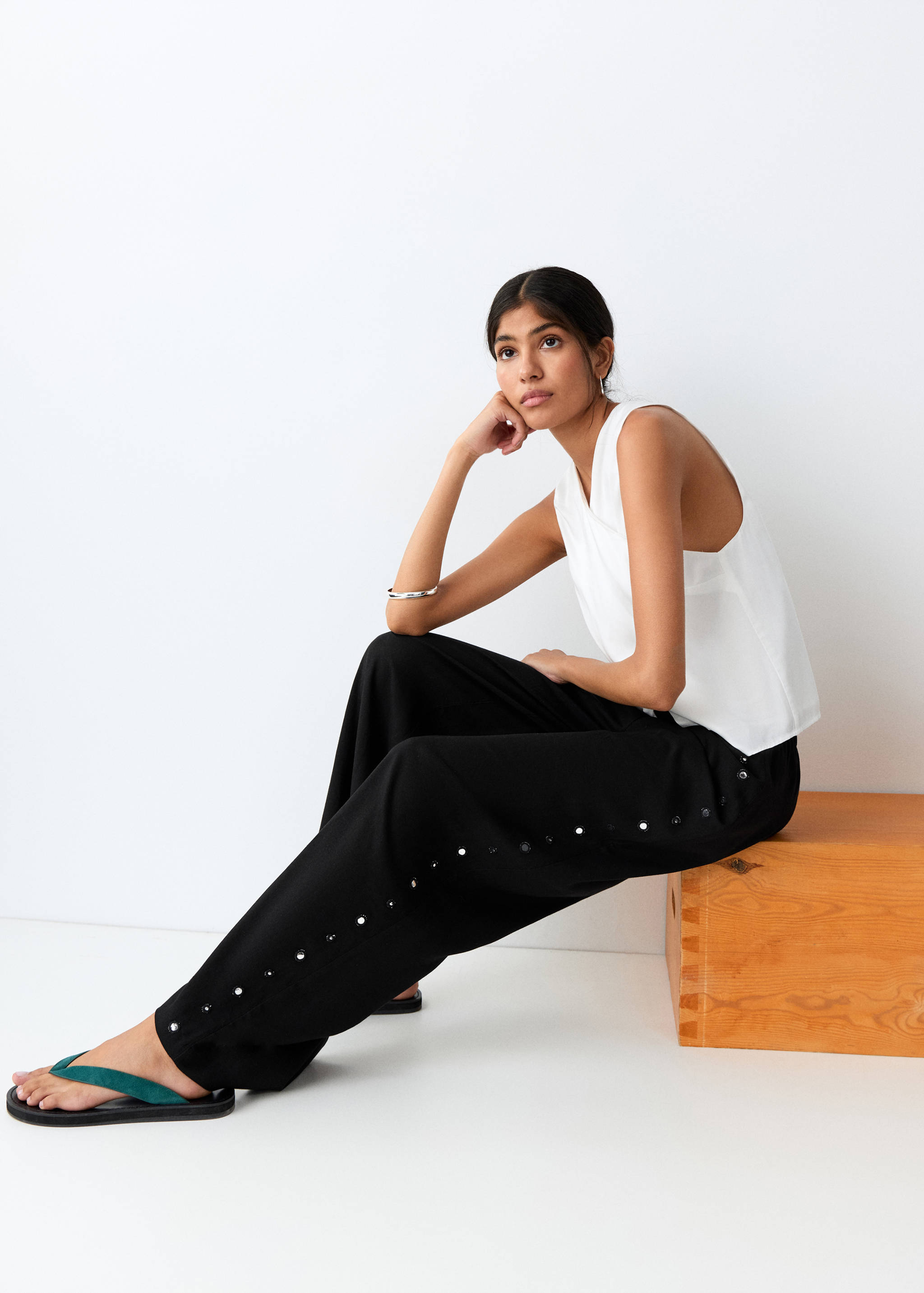 Straight linen-blend trousers - Details of the article 1