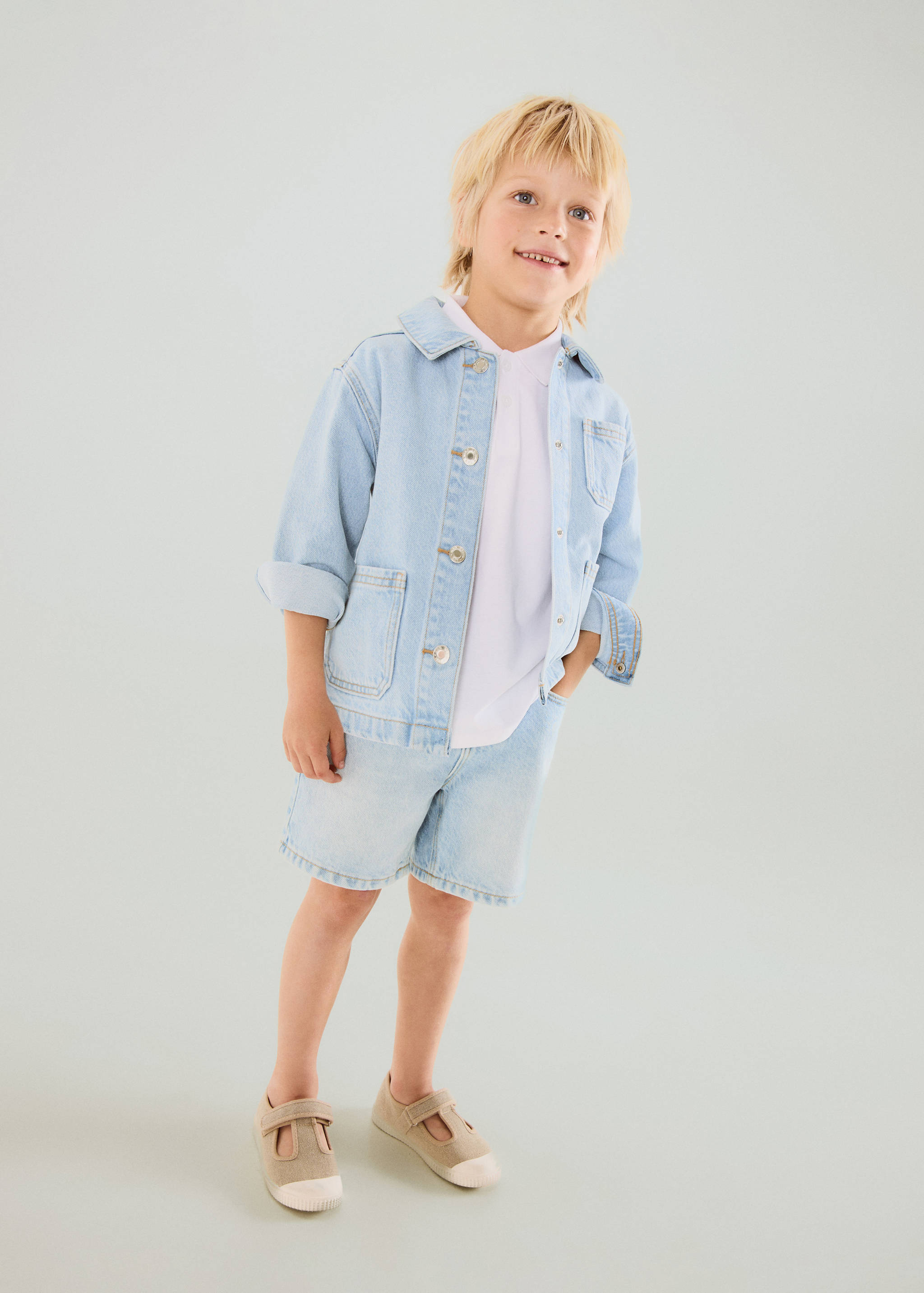 Straight-fit denim bermuda shorts - General plane