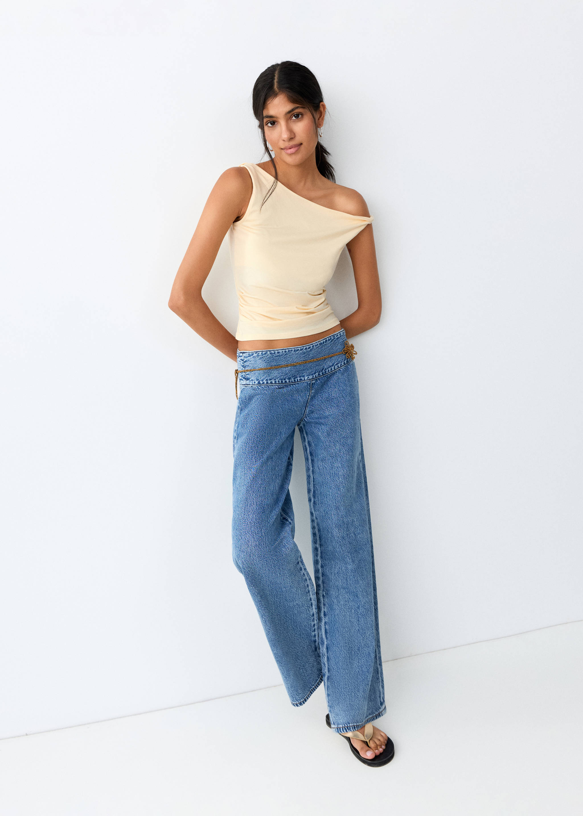 قمة برقبة القارب - رؤية عامة