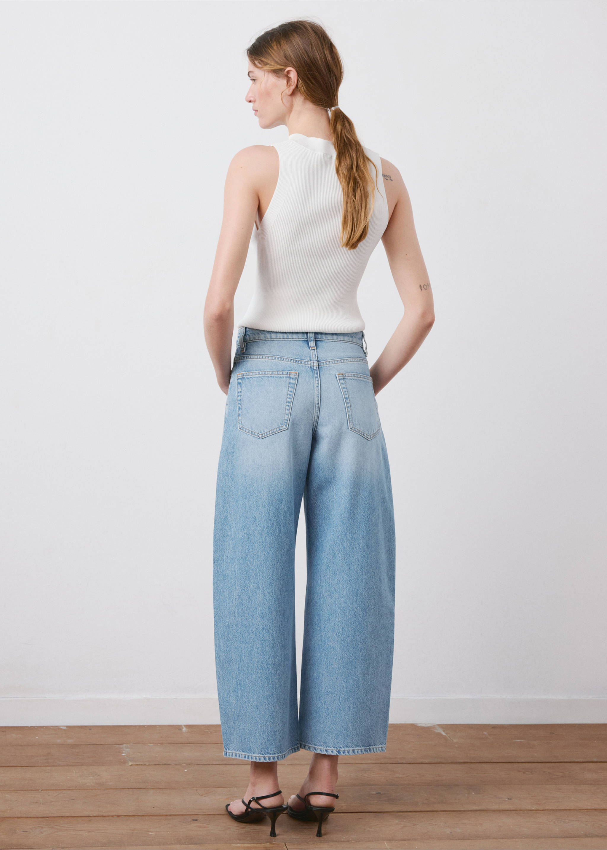 Jean balloon crop - Verso de l’article, Bleu moyen. Ref: 27027141-00.