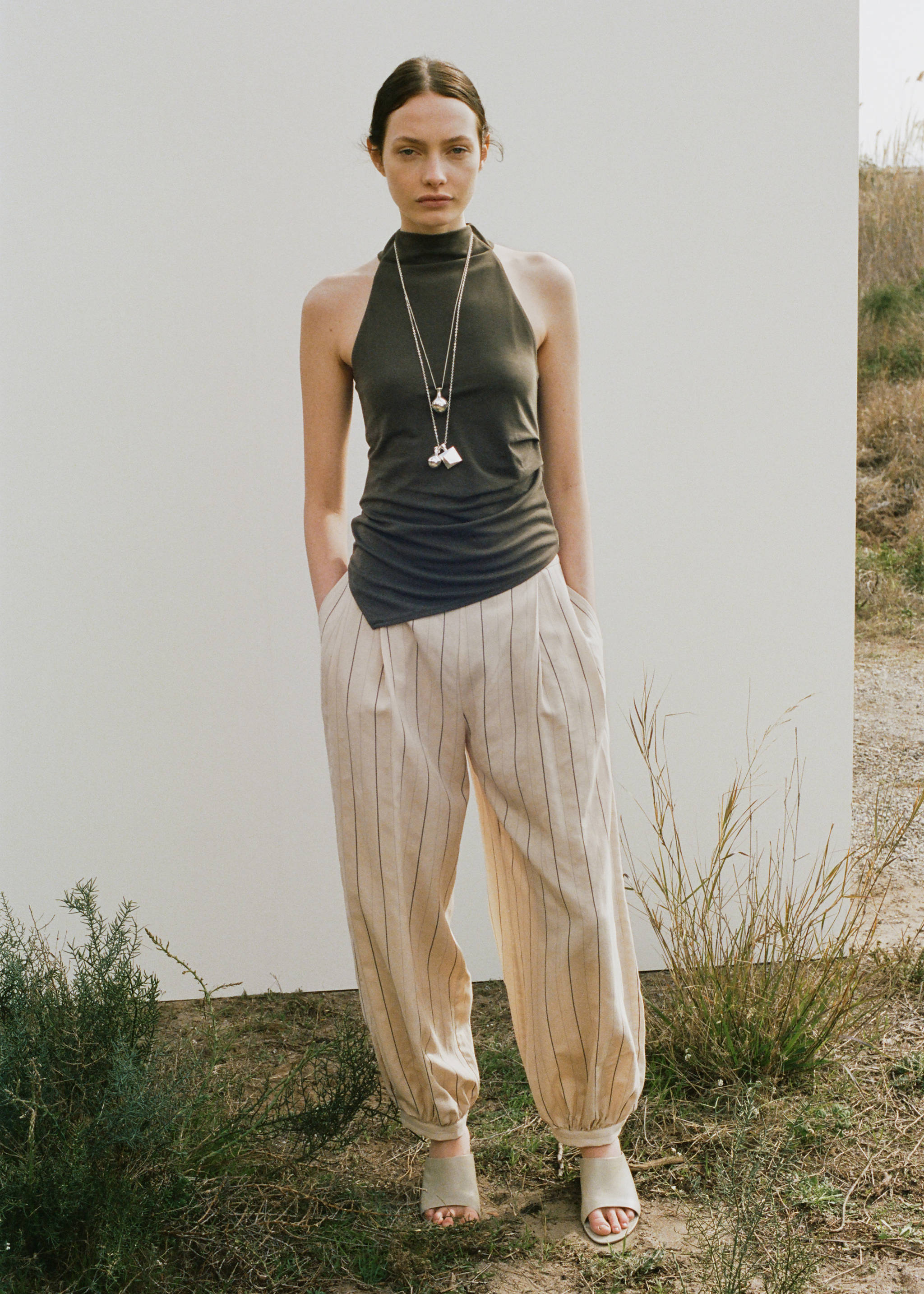 Asymmetric ruched top - General plane, Khaki. Ref: 27027143-00.