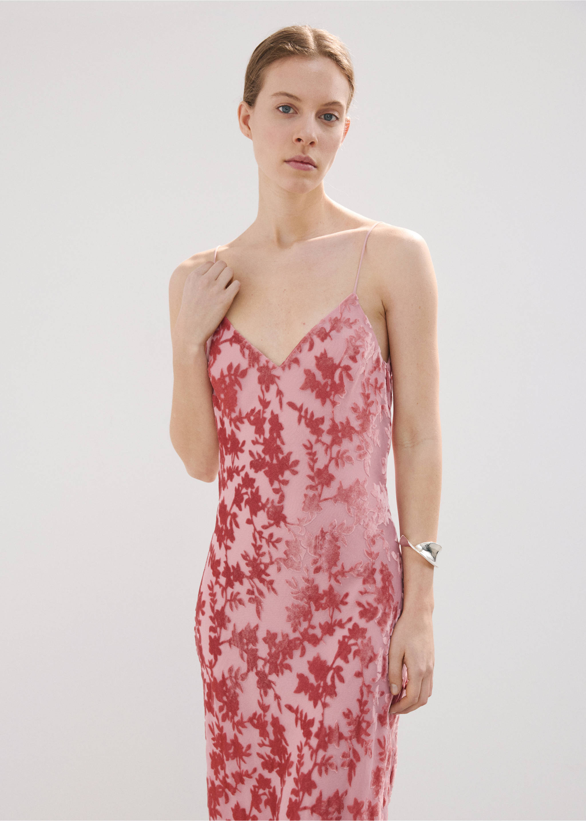 Devoré floral dress - Medium plane, Pastel Pink. Ref: 27027151-00.