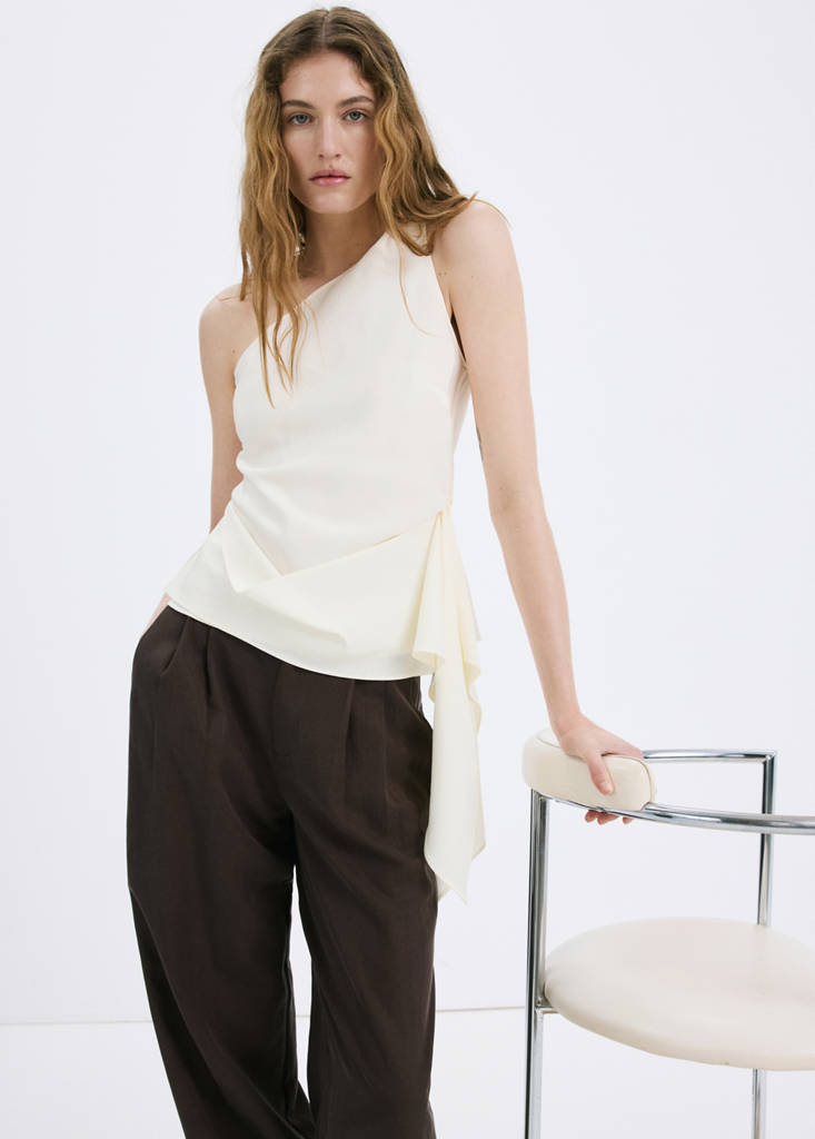 Asymmetrical lyocell top