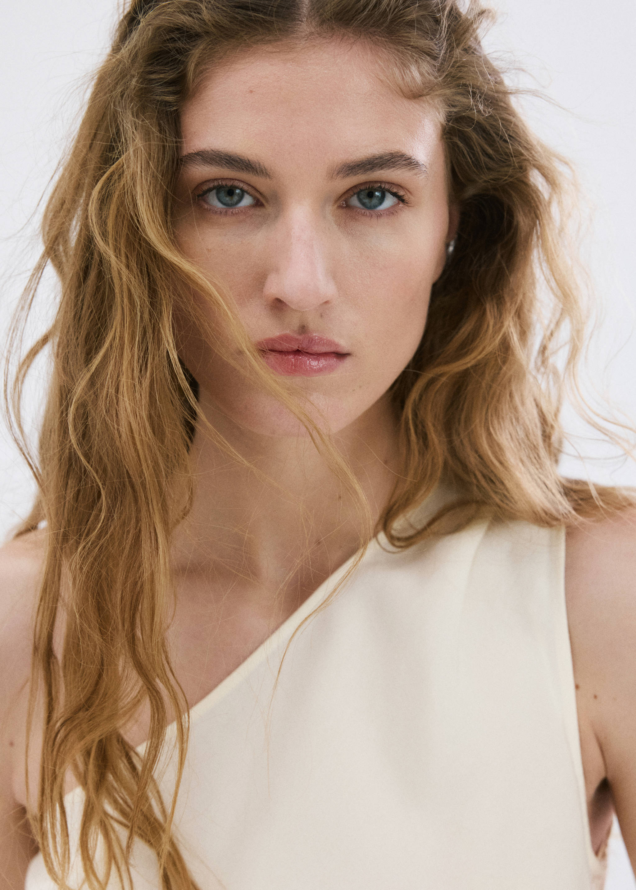 Asymmetrical lyocell top - Details of the article 1