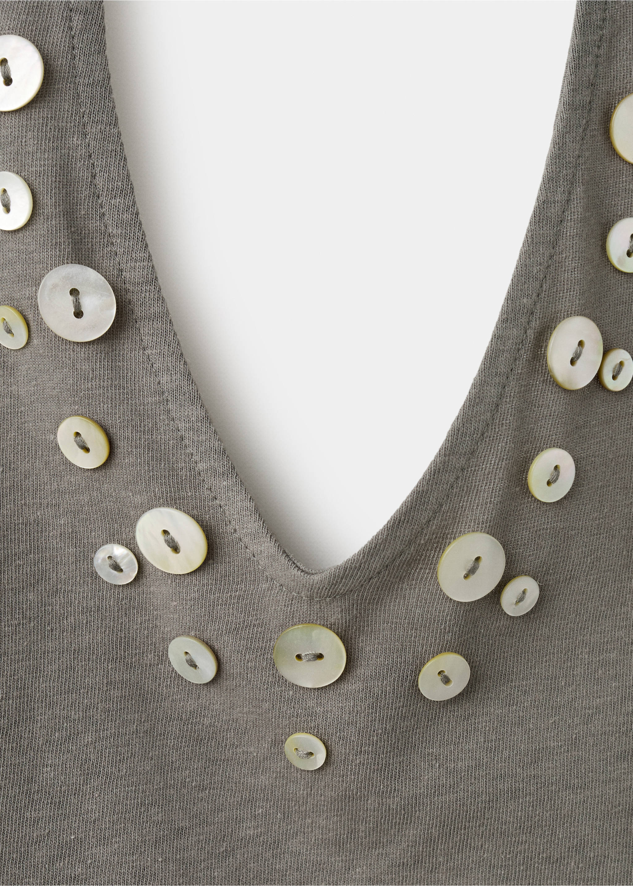 Top emmanchures américaines boutons décoratifs - Détail de l'article 8, Gris. Ref: 27027154-00.