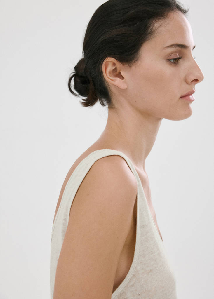 Linen top with round neckline — Light/Pastel Grey