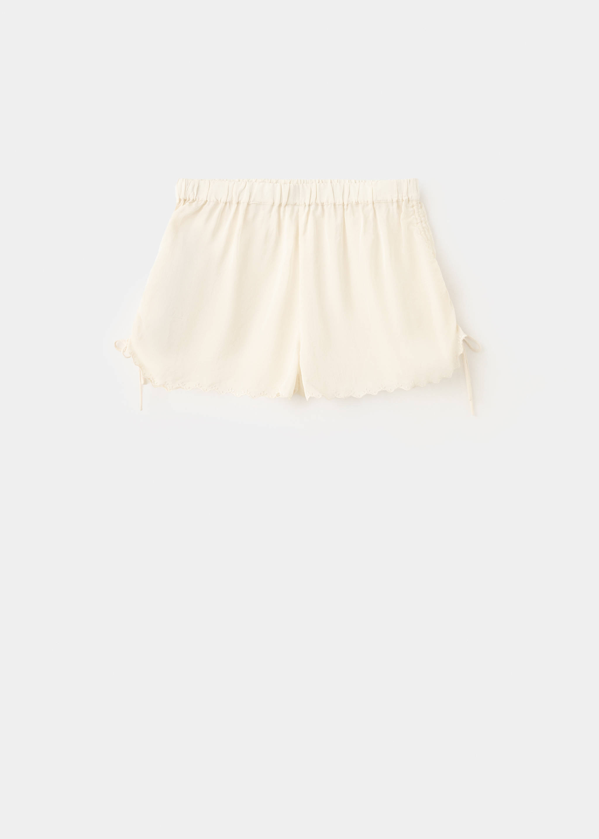 Shorts semitransparentes fruncidos - Artículo sin modelo