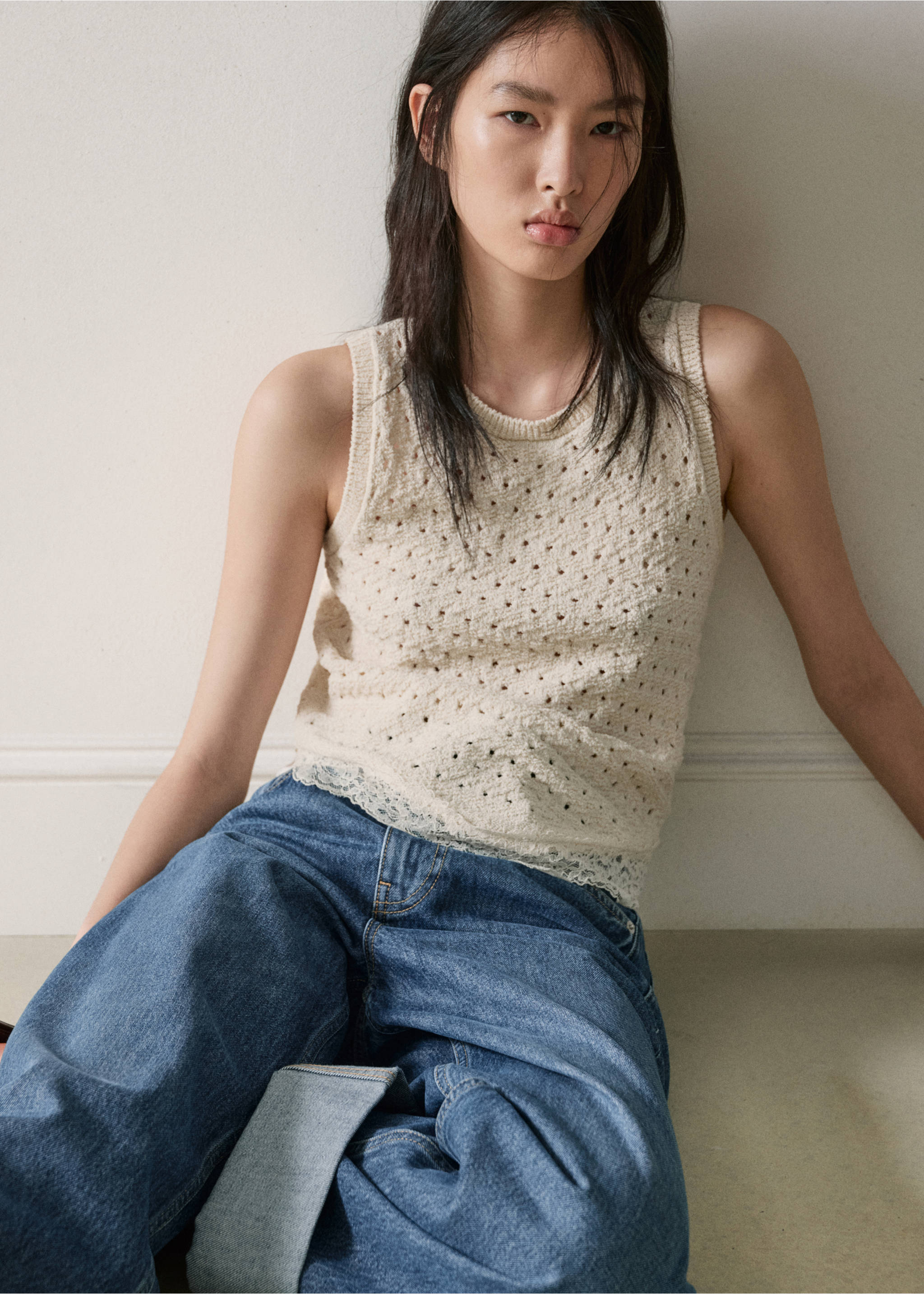 Strappy top with lace details - Medium plane, Ecru. Ref: 27027168-00.