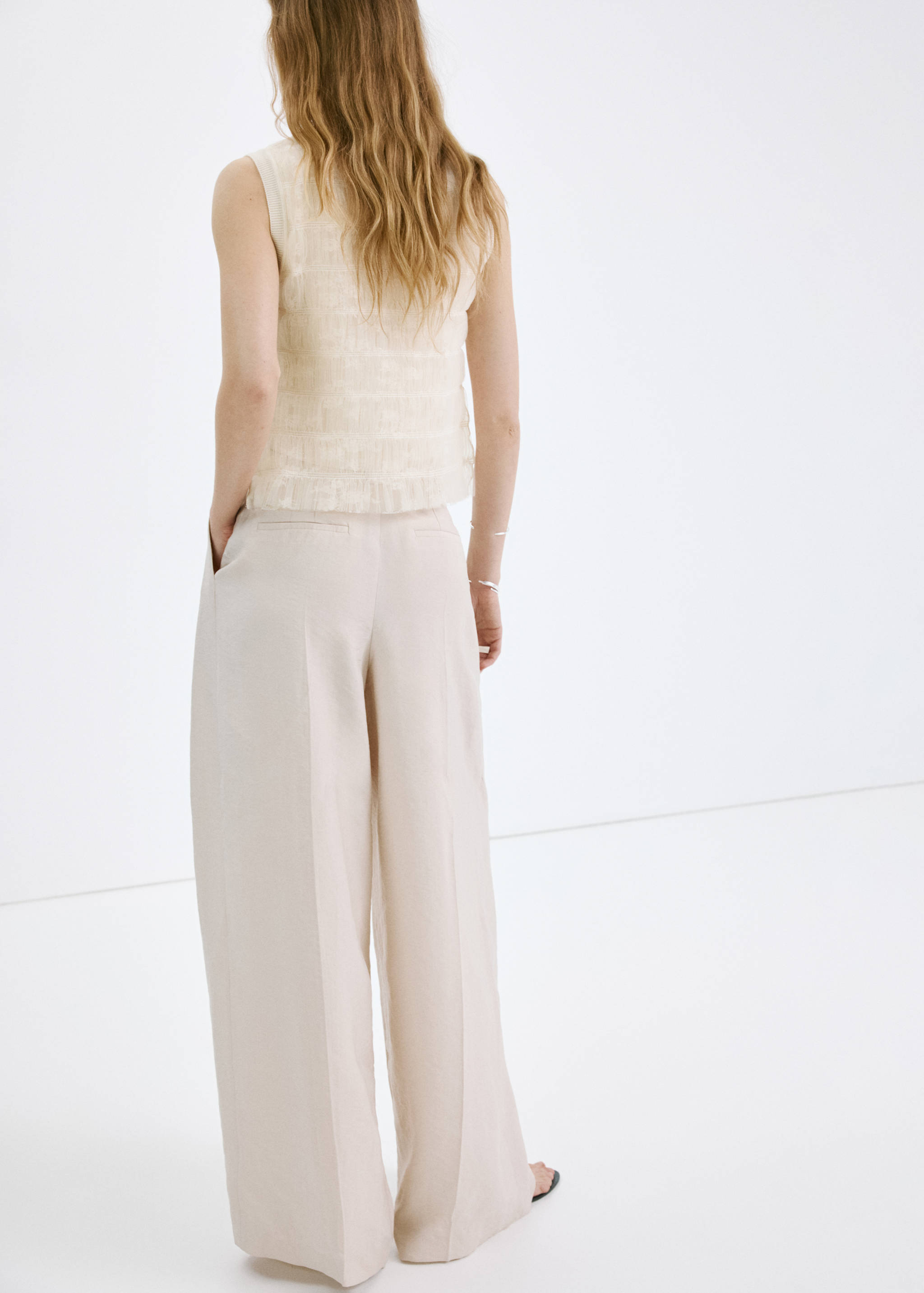 Ruched mixed fabric top - Reverse of the article