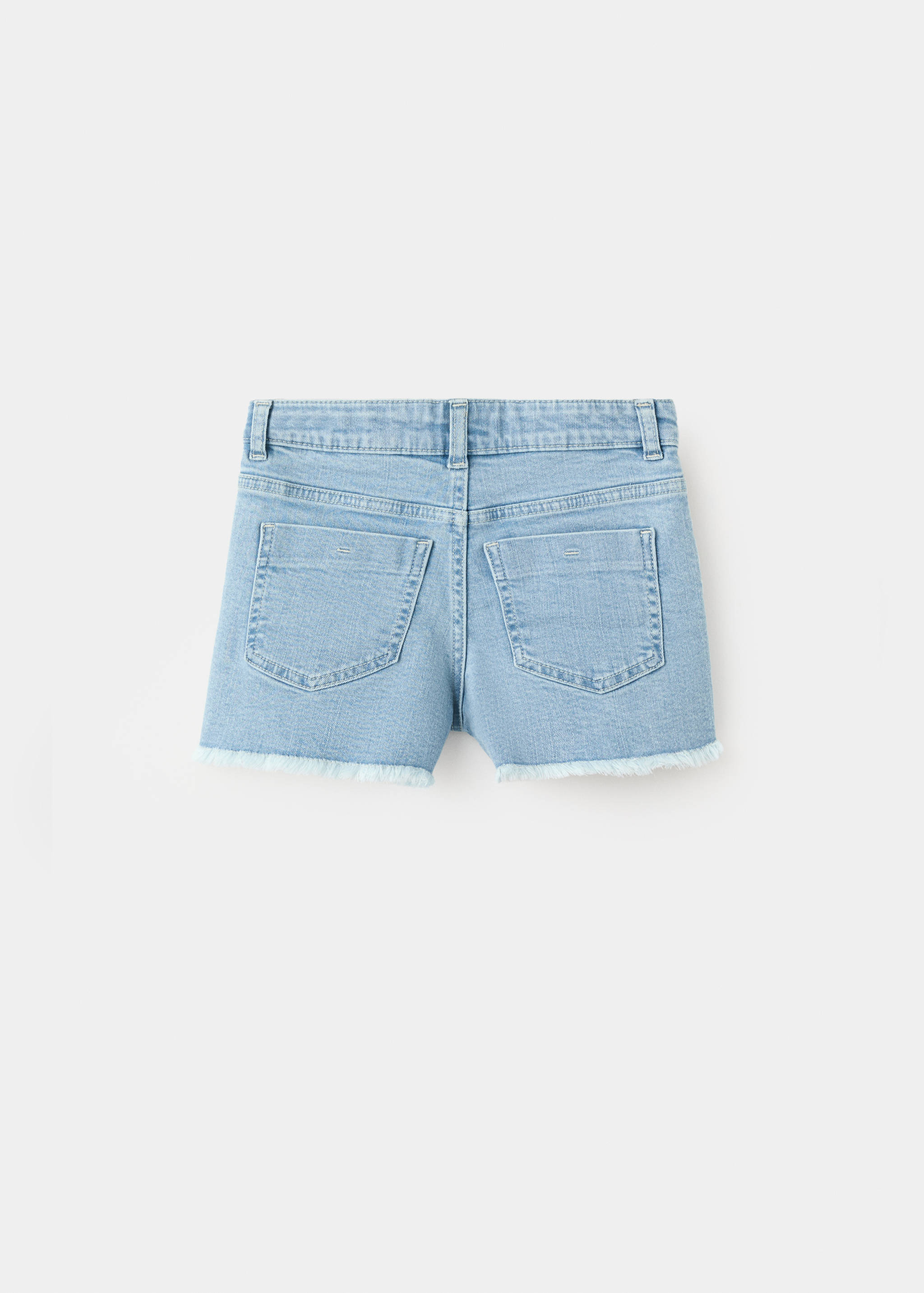Frayed hem shorts - Reverse of the article