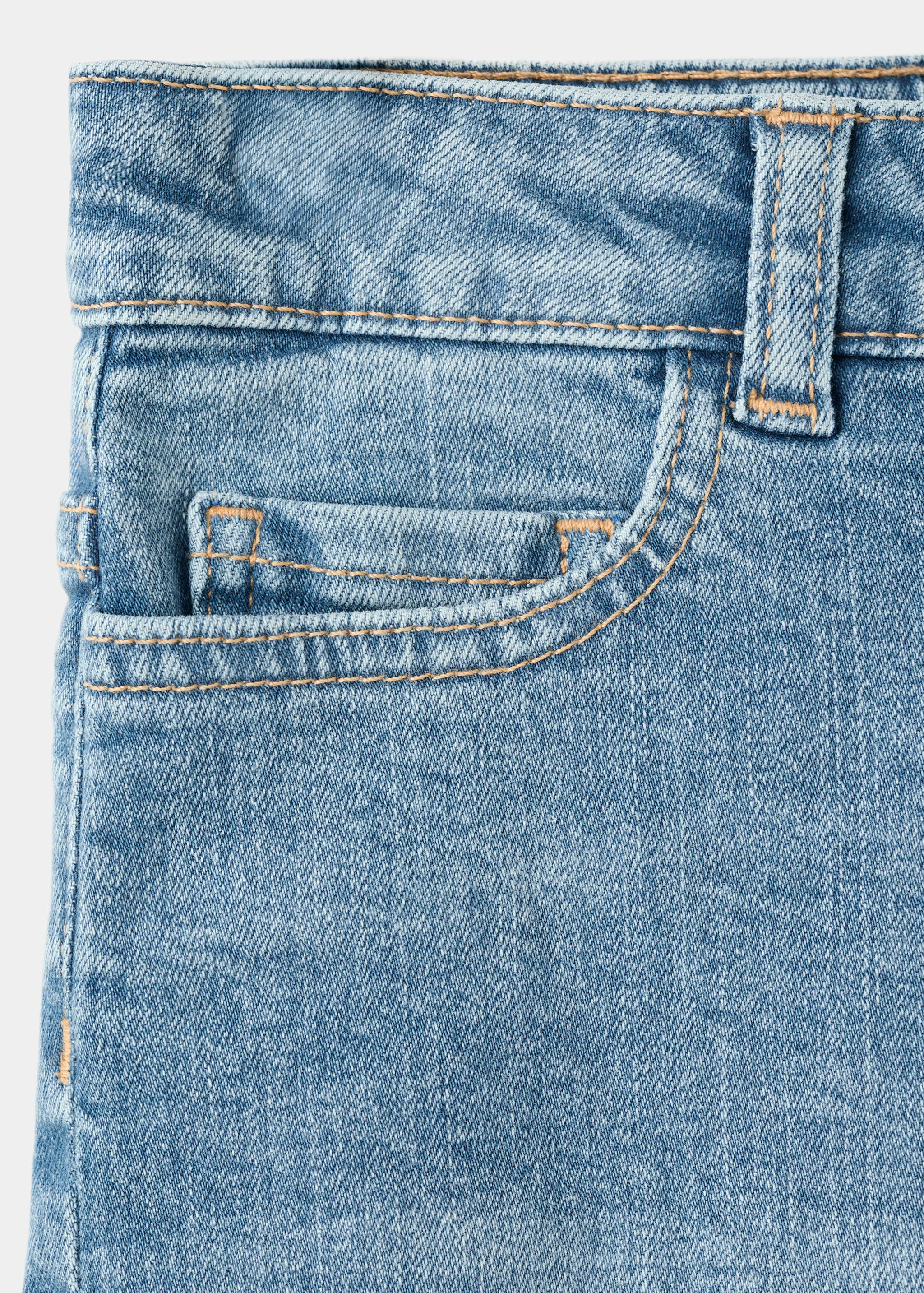 Frayed hem shorts - Details of the article 0