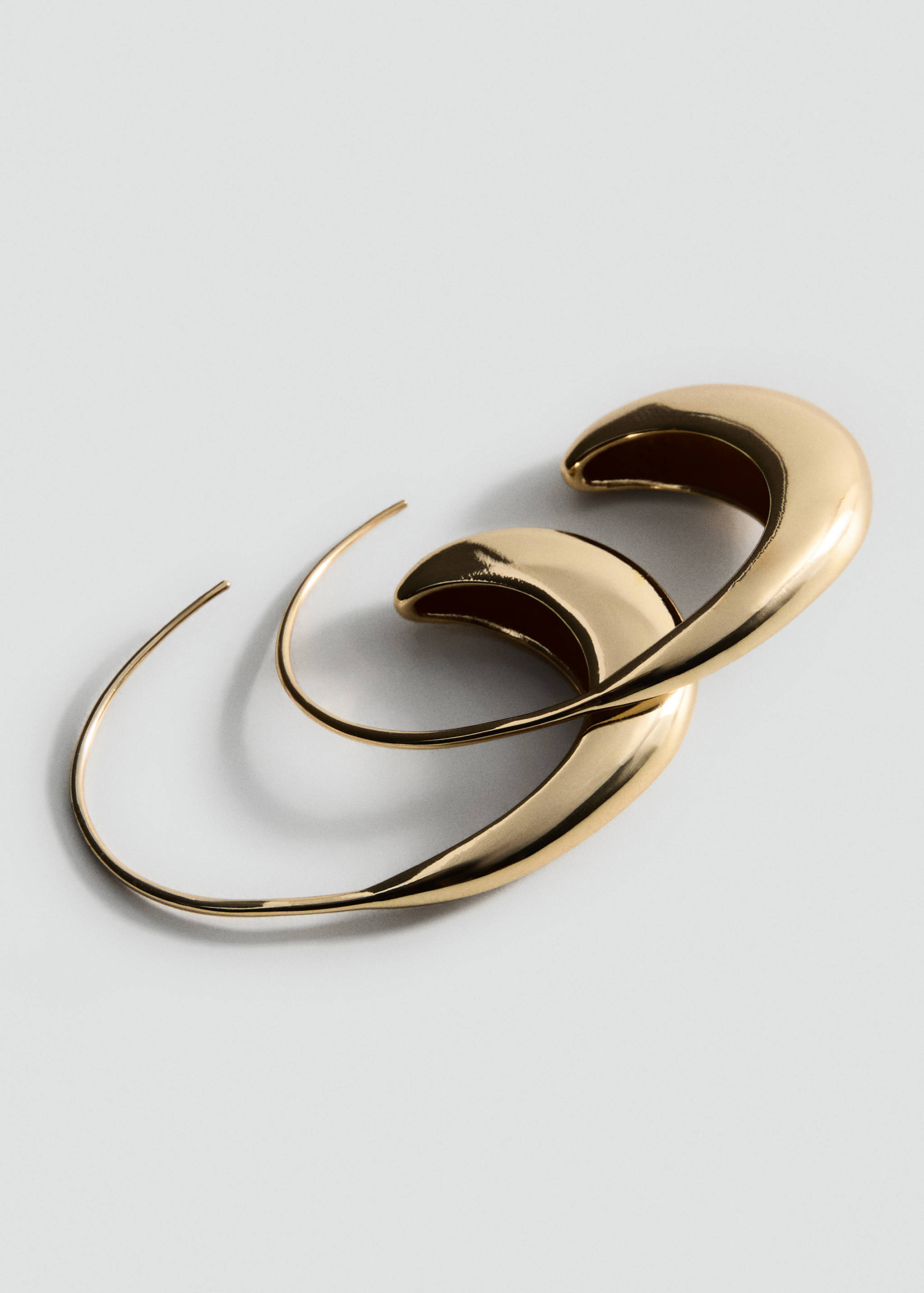 Перекрученные серьги-кольца - Деталь изделия 1