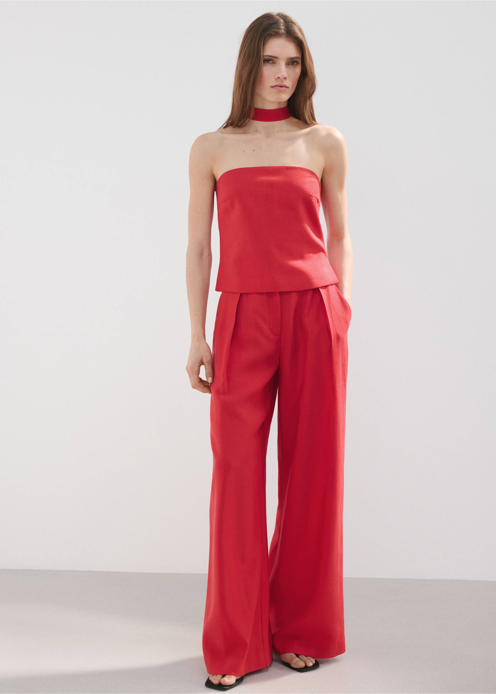 Straight-fit lyocell trousers - General plane, Red. Ref: 27027807-00.