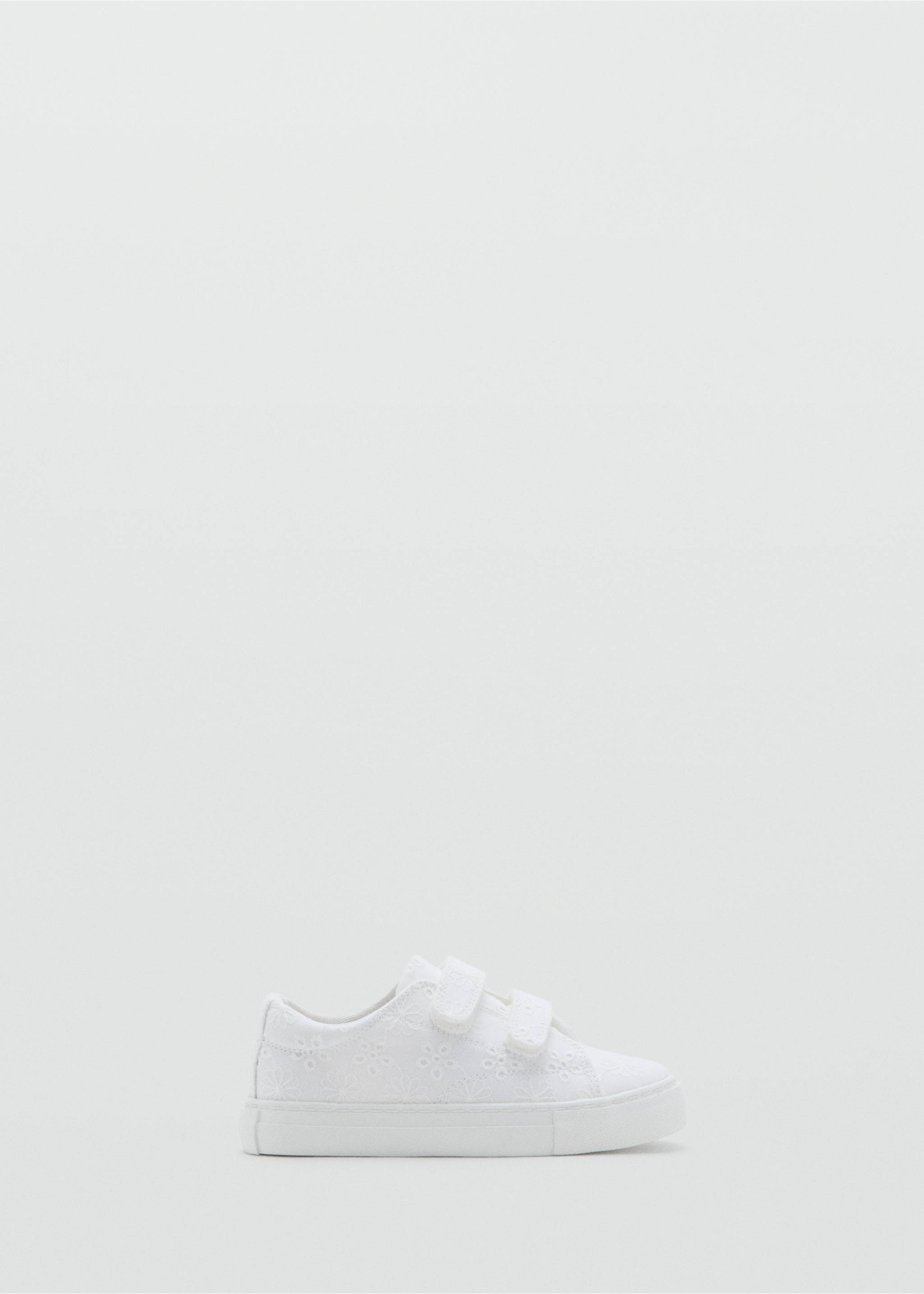 Deportivas bordadas flores - Artículo sin modelo, Blanco roto. Ref: 27027893-00.