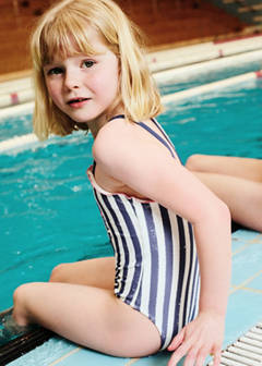 Striped swimsuit with text print — Navy 9