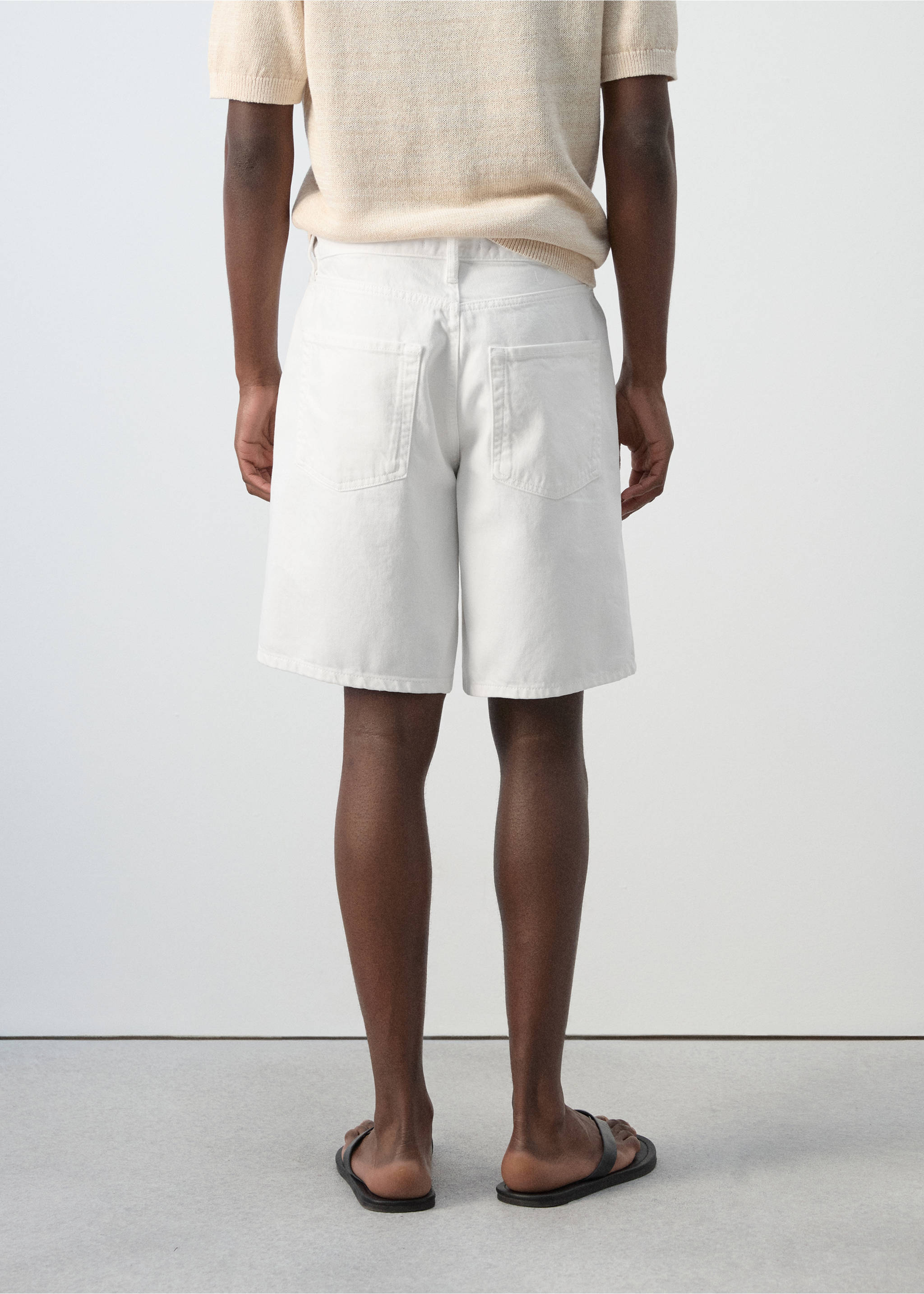 Bermudas vaqueras rectas - Reverso del artículo, Blanco roto. Ref: 27027899-00.