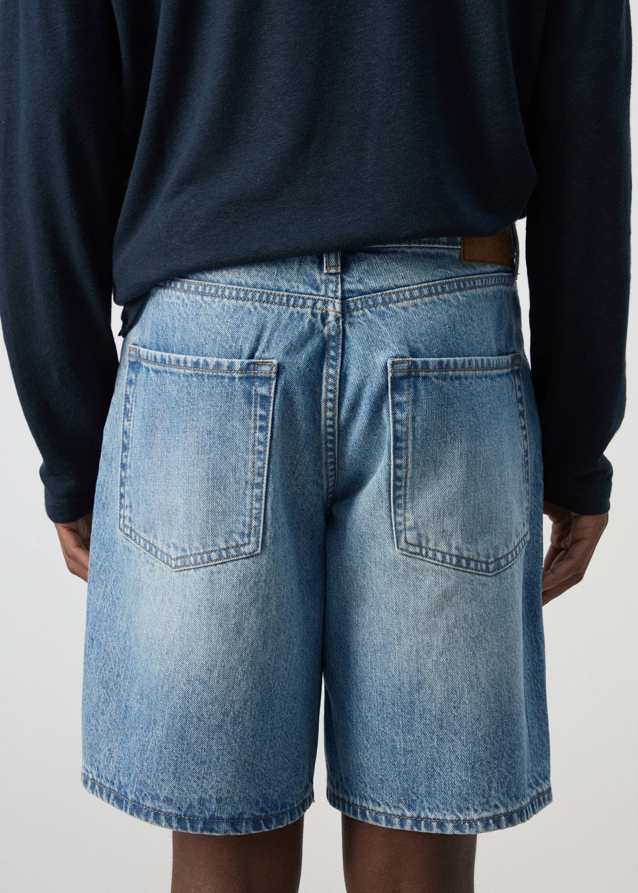 Straight-fit denim bermuda shorts - Details of the article 6