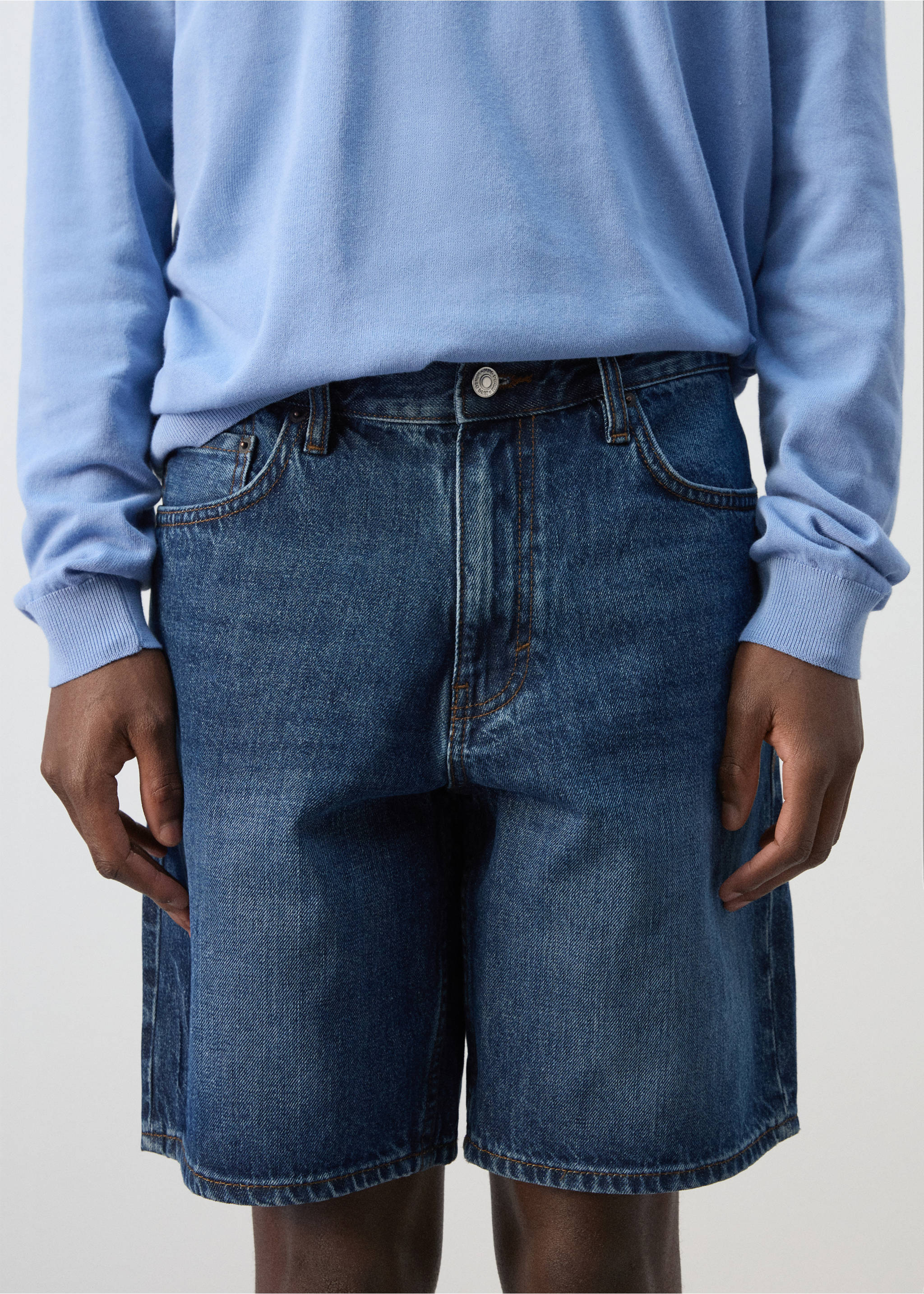 Calções de ganga retos - Pormenor do artigo 6, Azul-escuro. Ref: 27027901-00.