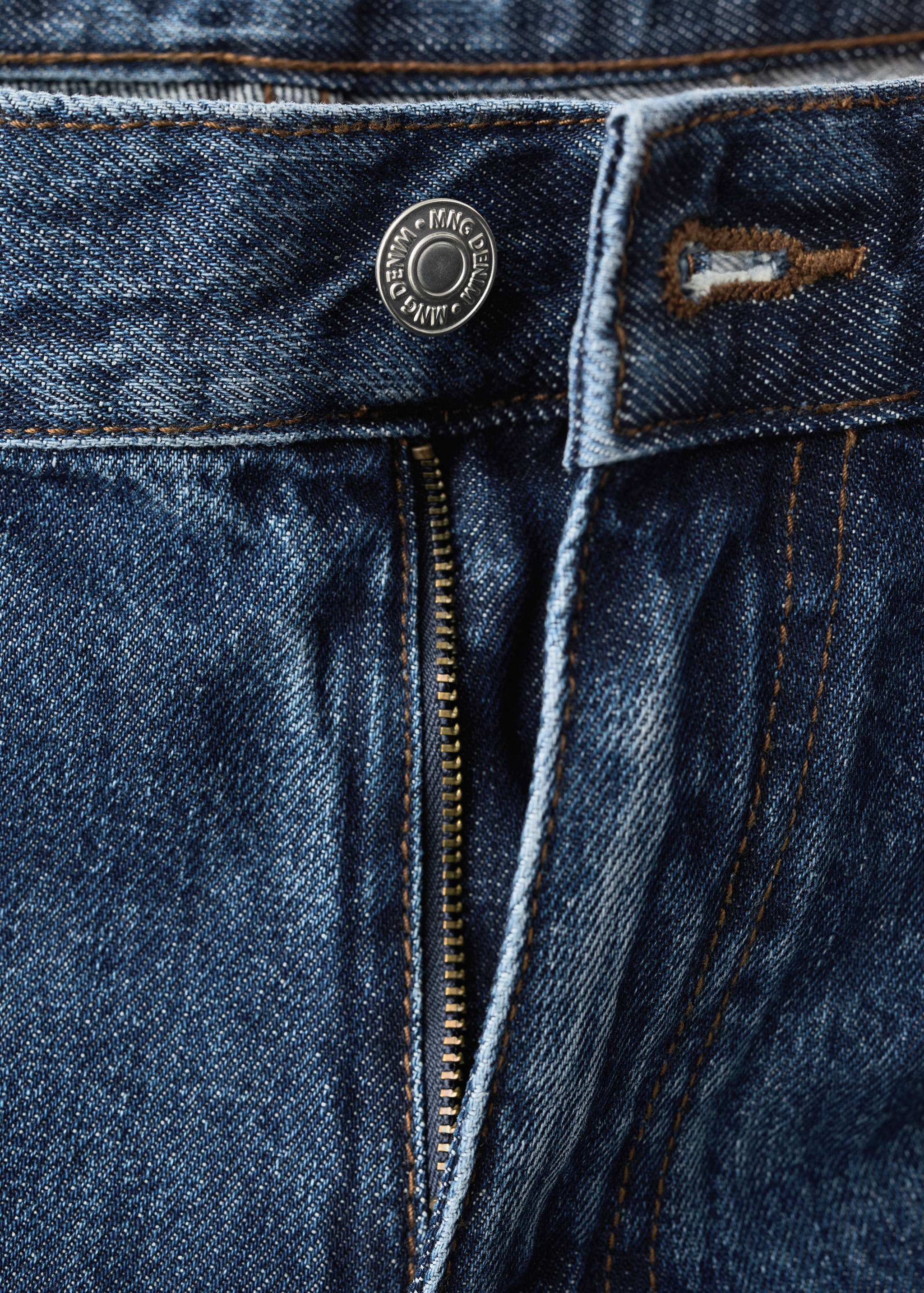 شورت برمودا من الدينيم بقصة مستقيمة - تفاصيل المنتج 0