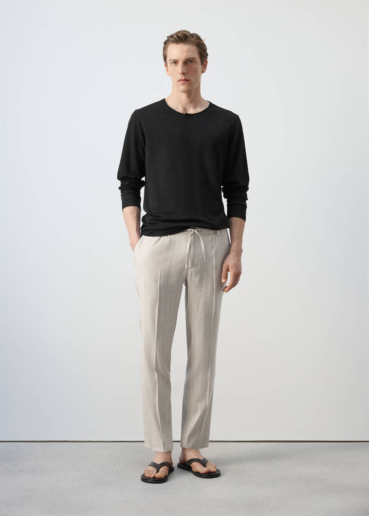 Henley T-shirt — Black