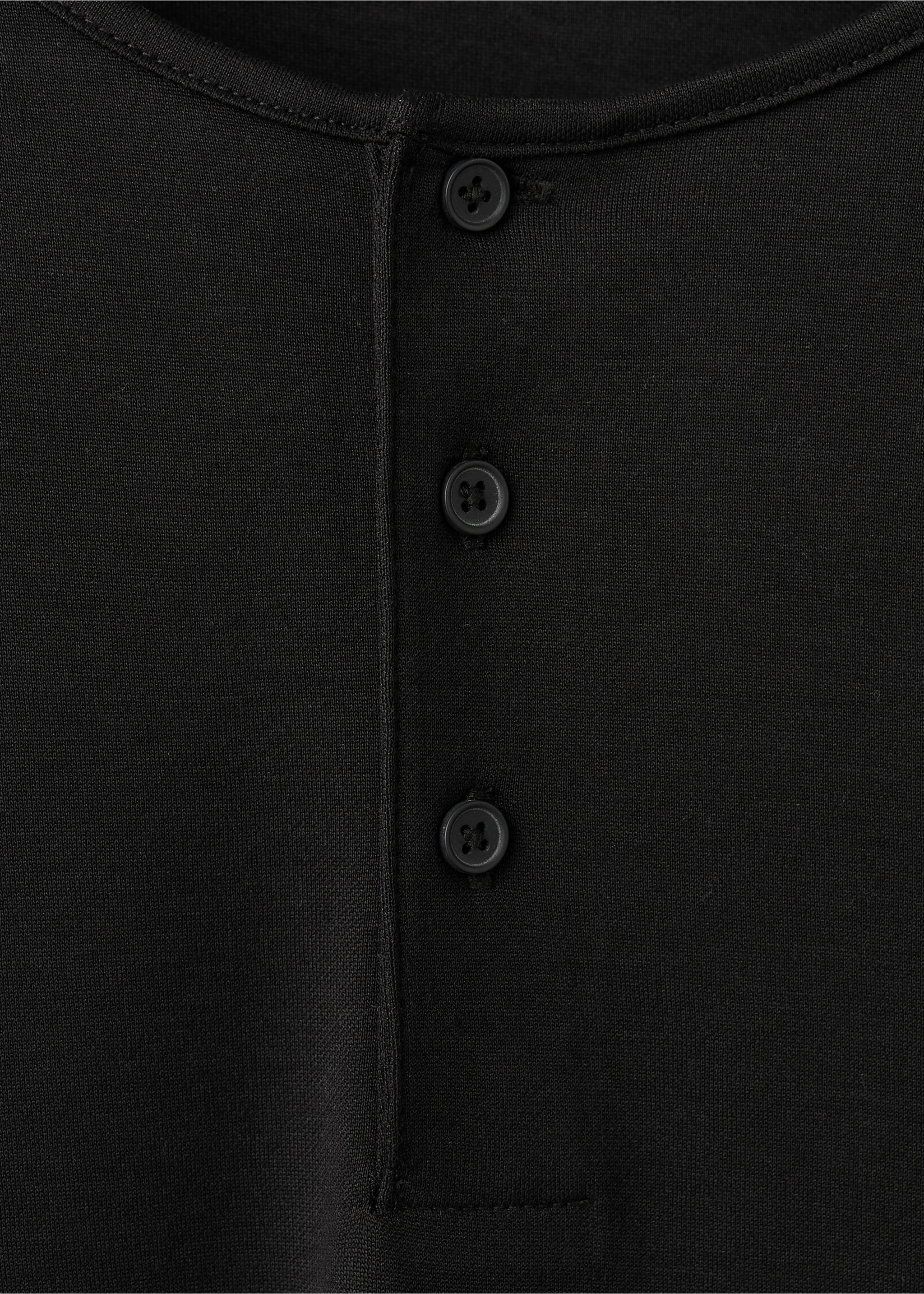 Camiseta cuello panadero - Detalle del artículo 8, Negro. Ref: 27027914-00.