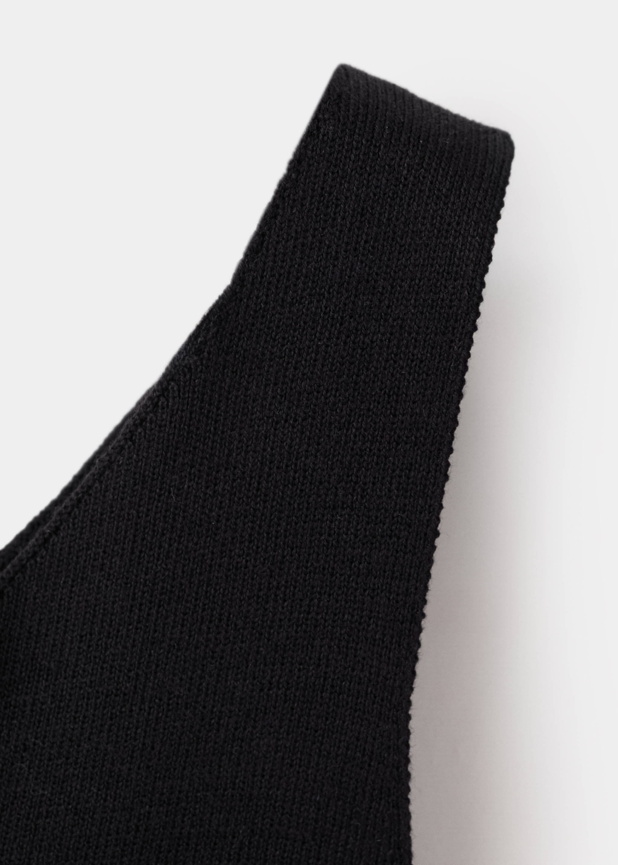 توب قطن بتفاصيل أزرار - تفاصيل المنتج 0