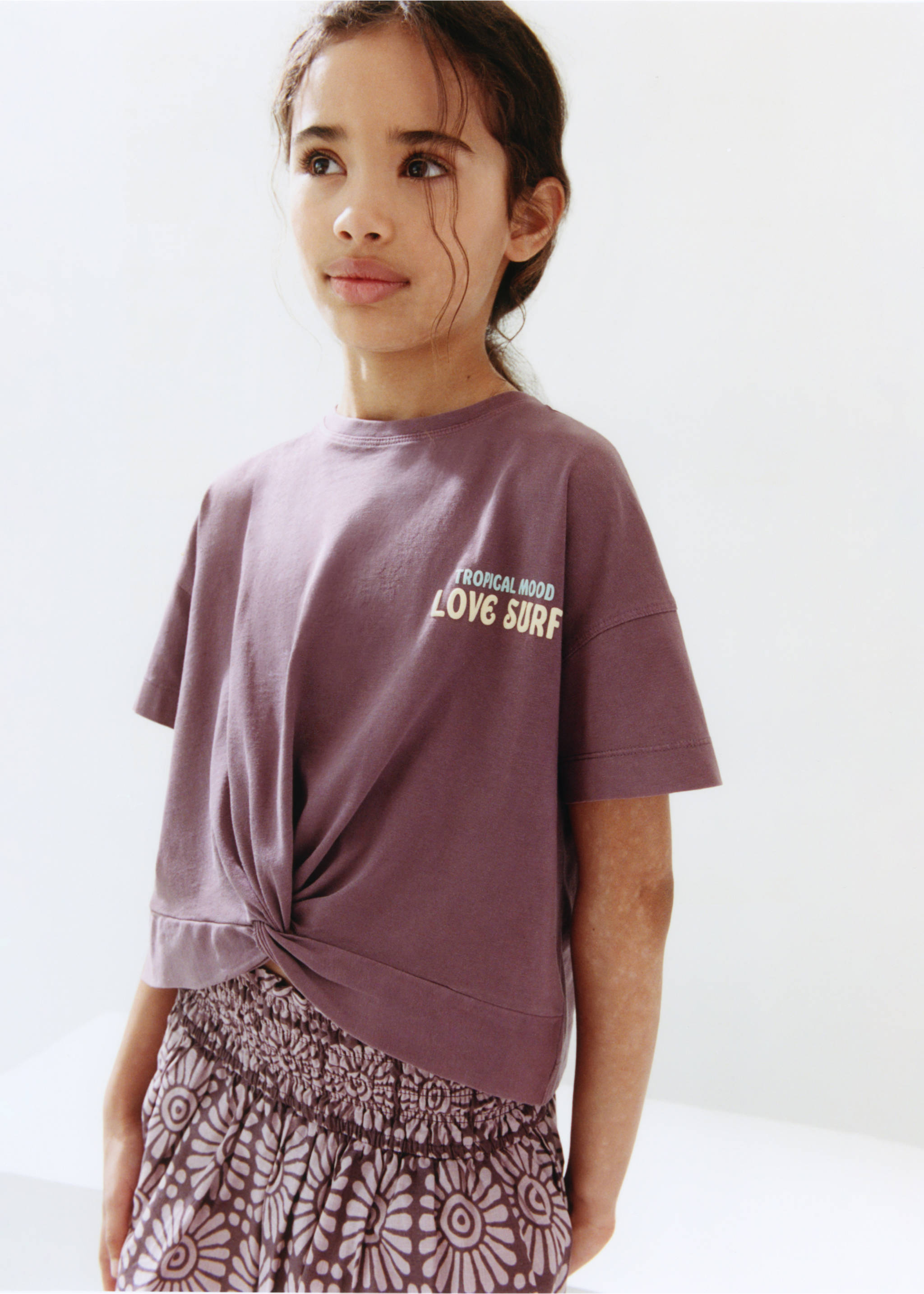 T-shirt imprimée détail nœud - Détail de l'article 5, Prune. Ref: 27028277-00.