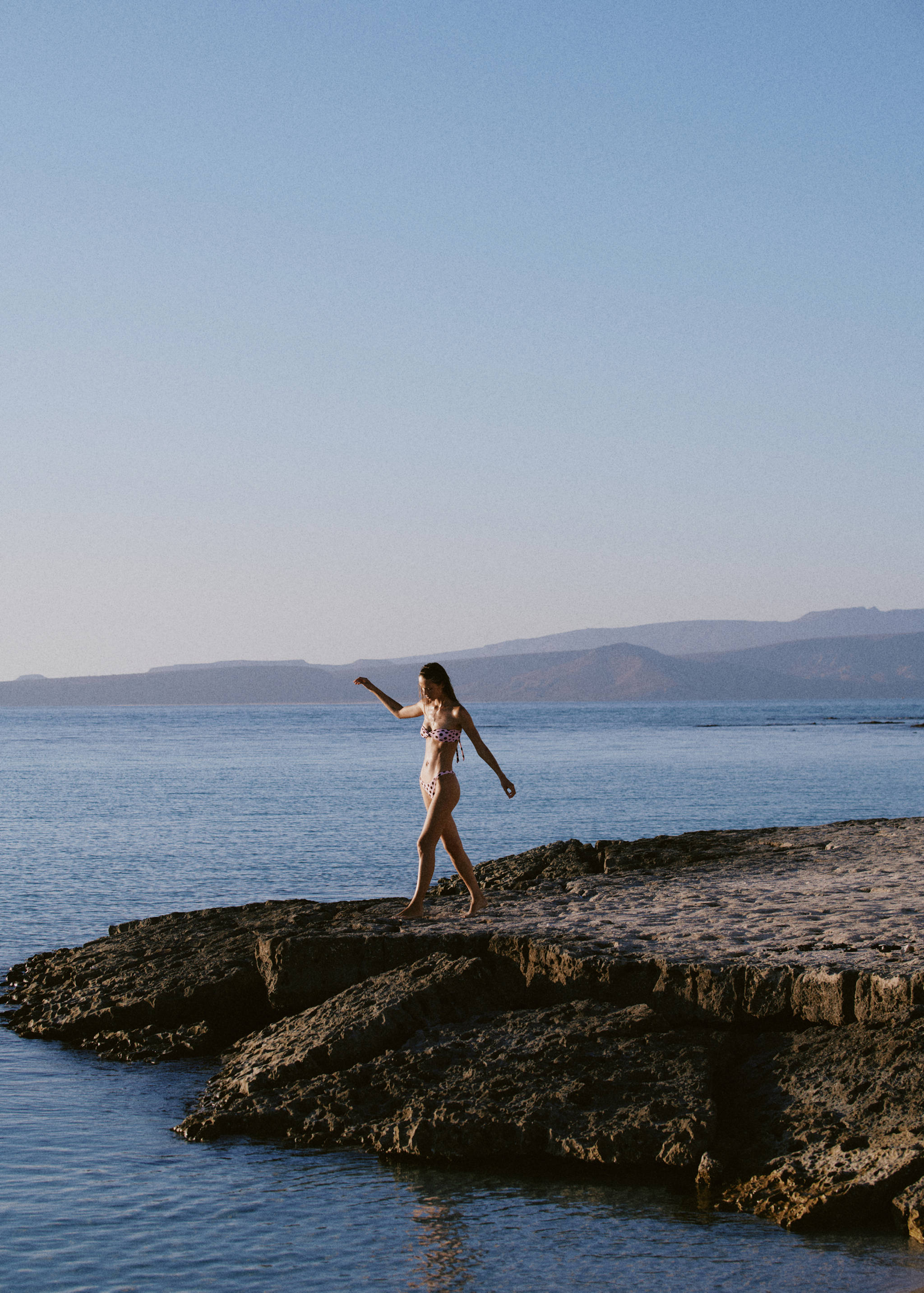 Brazilian polka dot bikini briefs - Details of the article 2