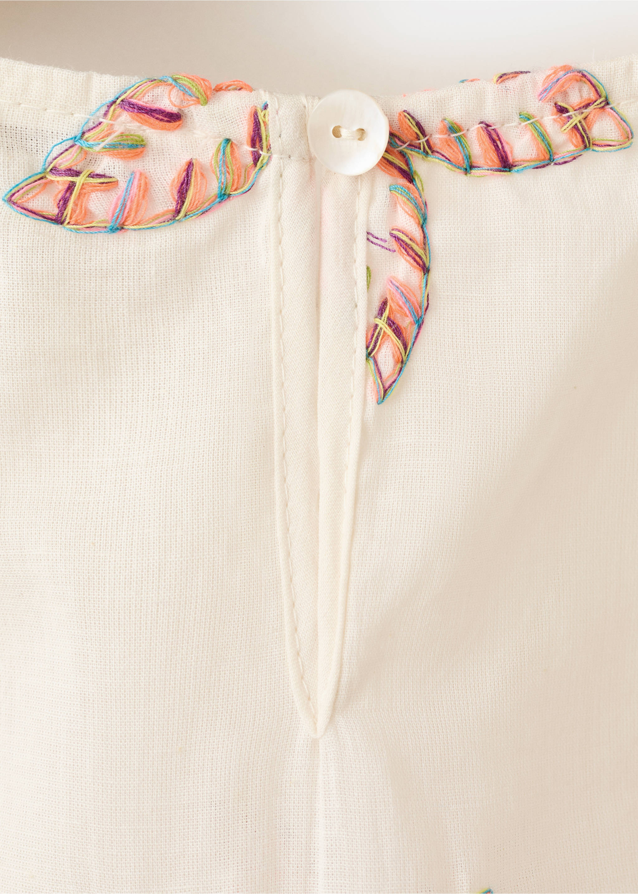 Embroidered stars caftan - Details of the article 0, Ecru. Ref: 27028664-00.