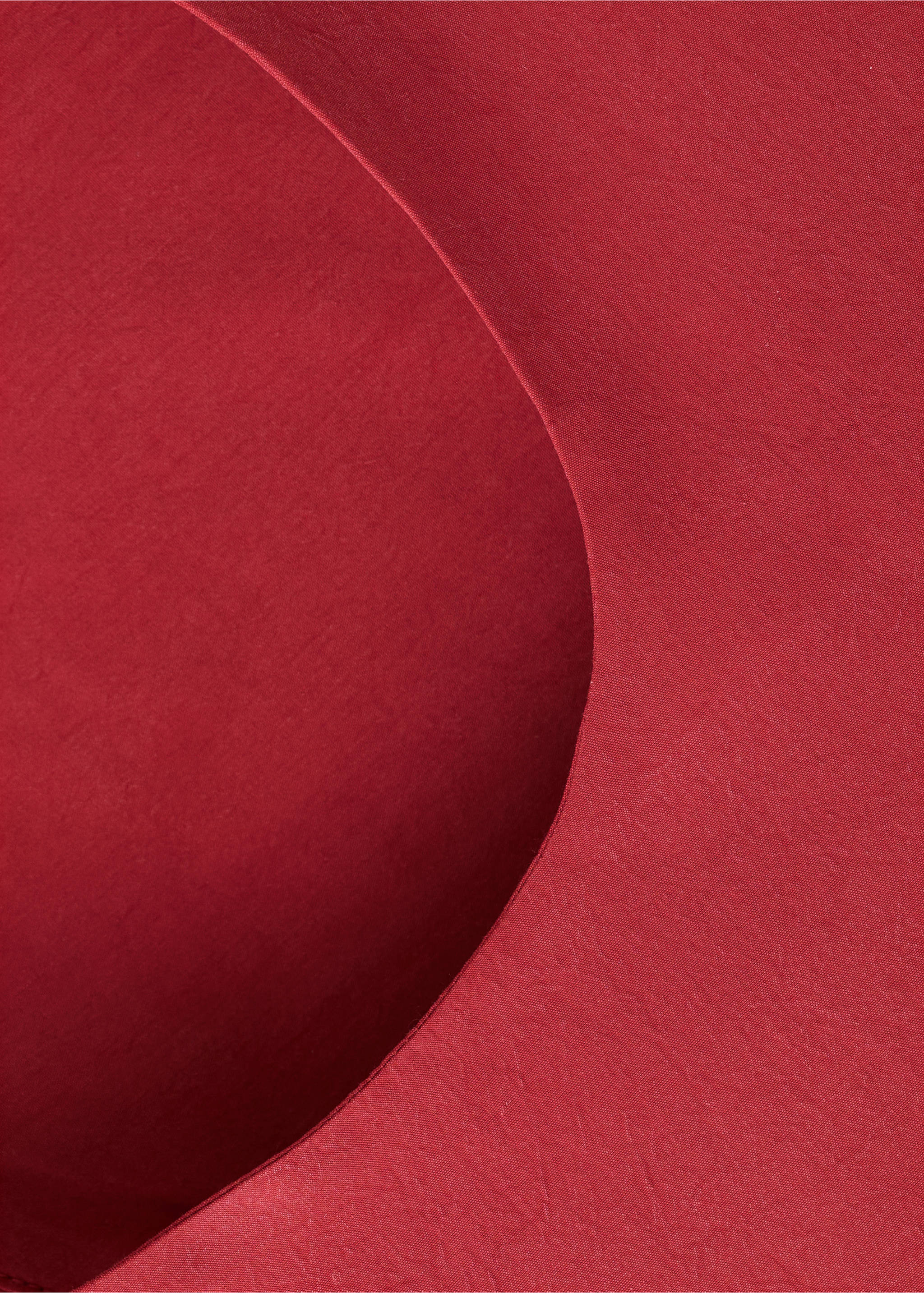 Fitted lyocell top - Details of the article 8, Red. Ref: 27028666-00.