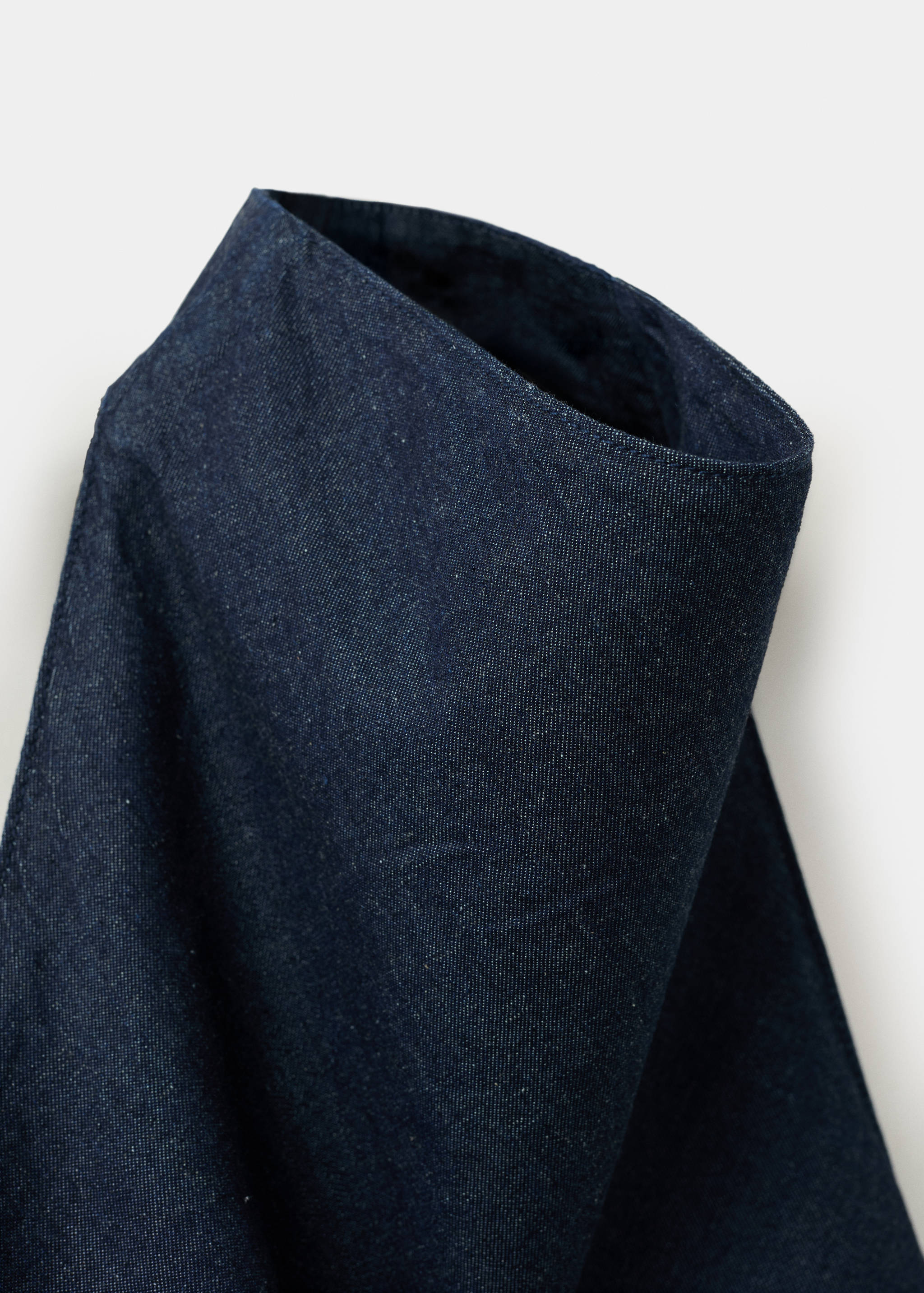 Open-back denim top - Details of the article 8