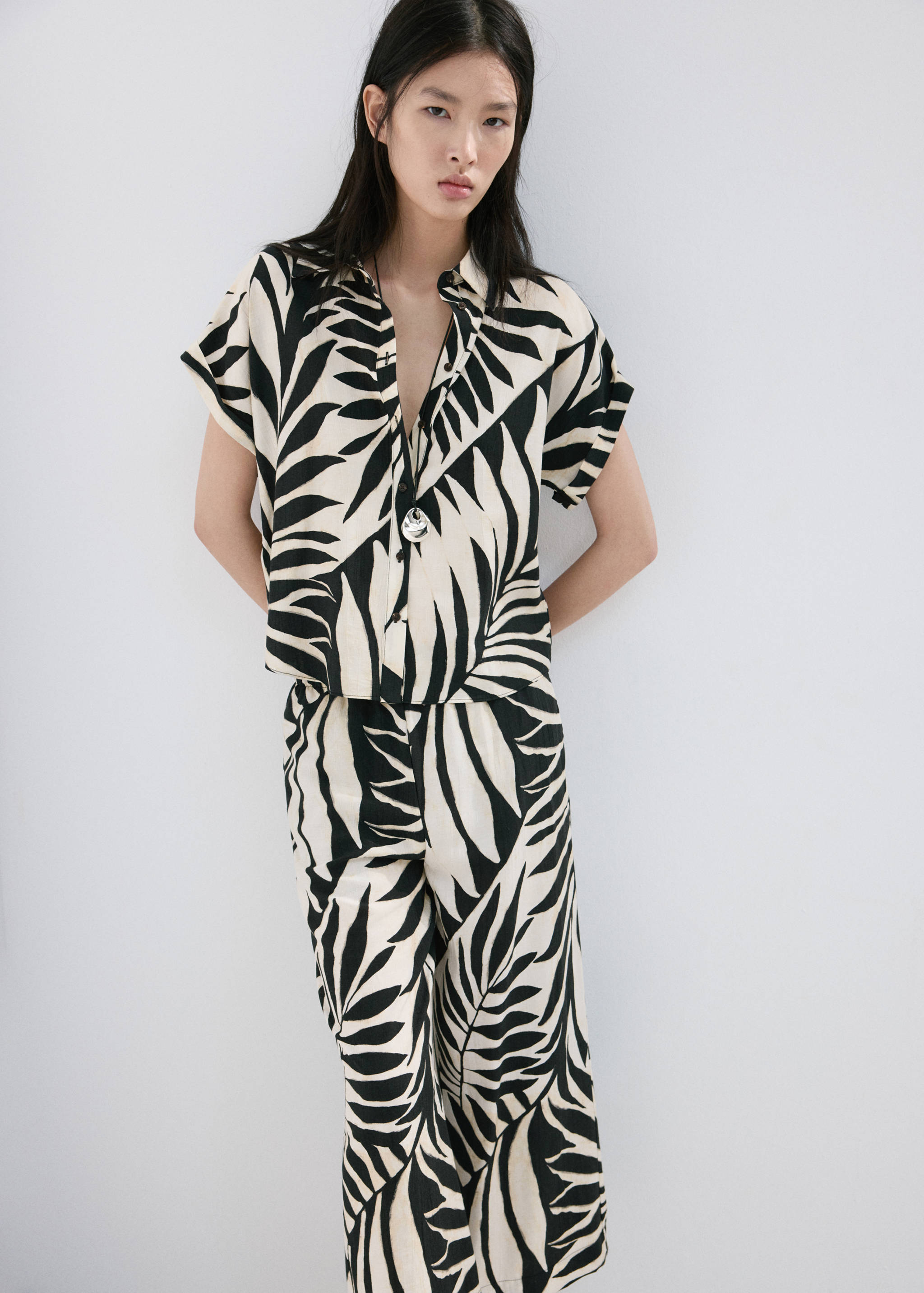 Pantalon imprimé tropical - Détail de l'article 1