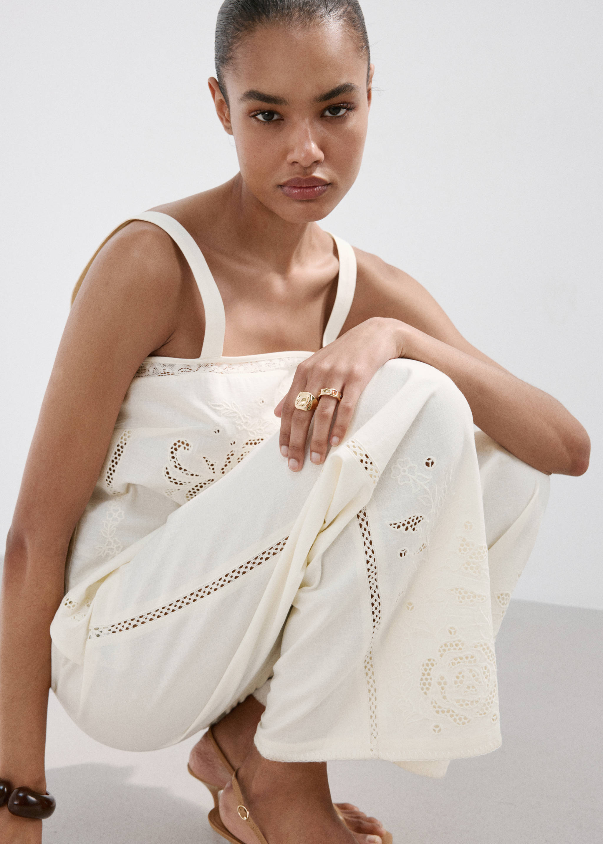 Embroidered cut-out palazzo trousers - Details of the article 1