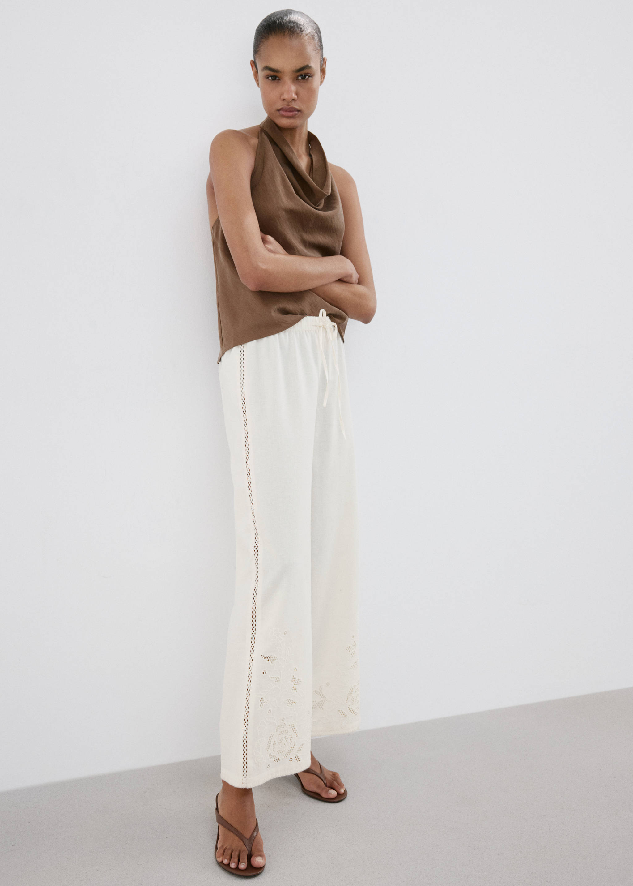 Embroidered cut-out palazzo trousers - Details of the article 2