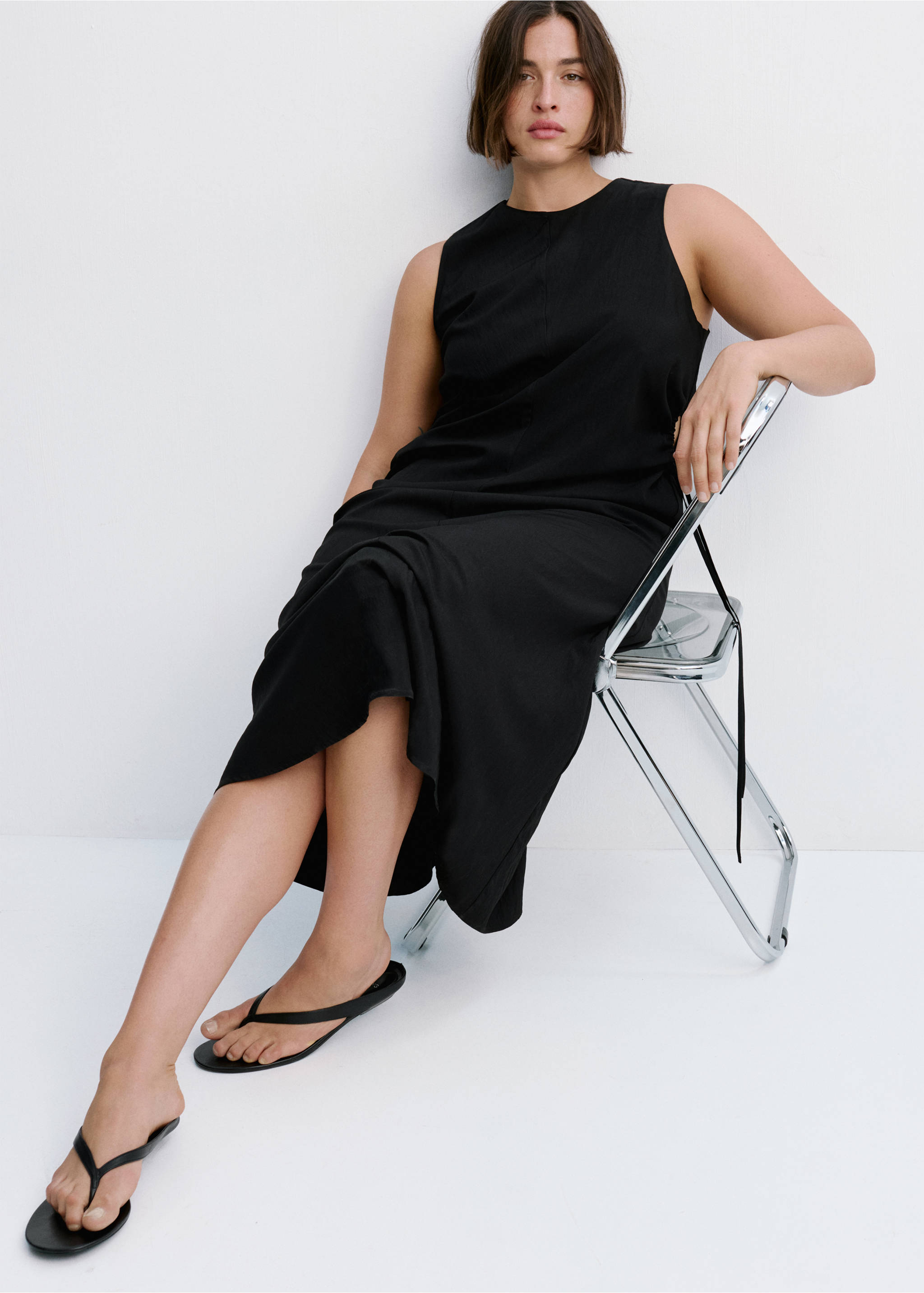 Cut-out dress with ties - Details of the article 4, Black. Ref: 27029080-00.